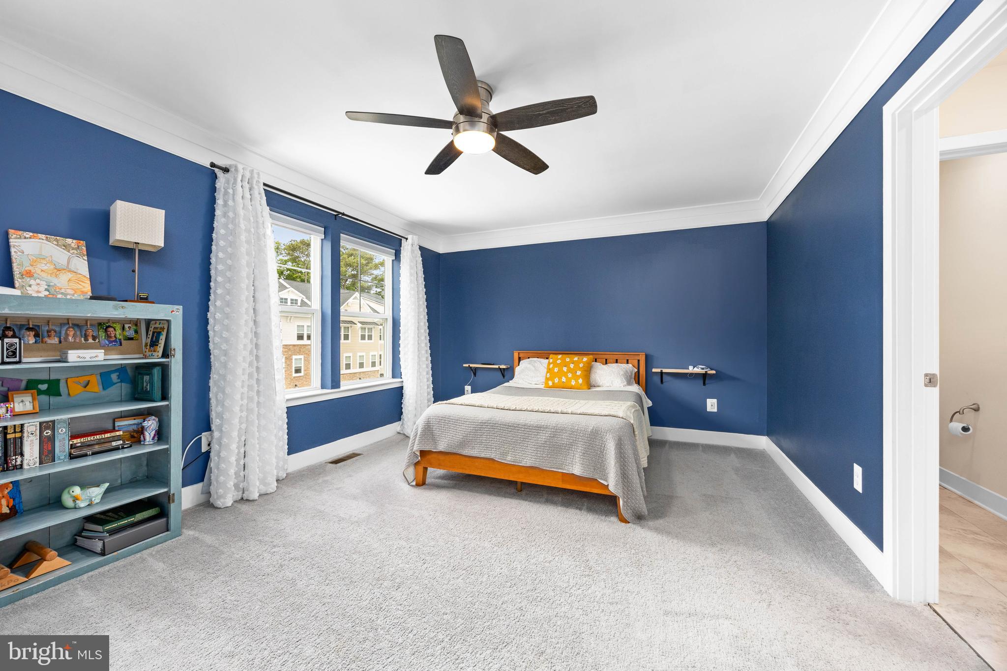 SEA OAKS VILLAGE - Residential