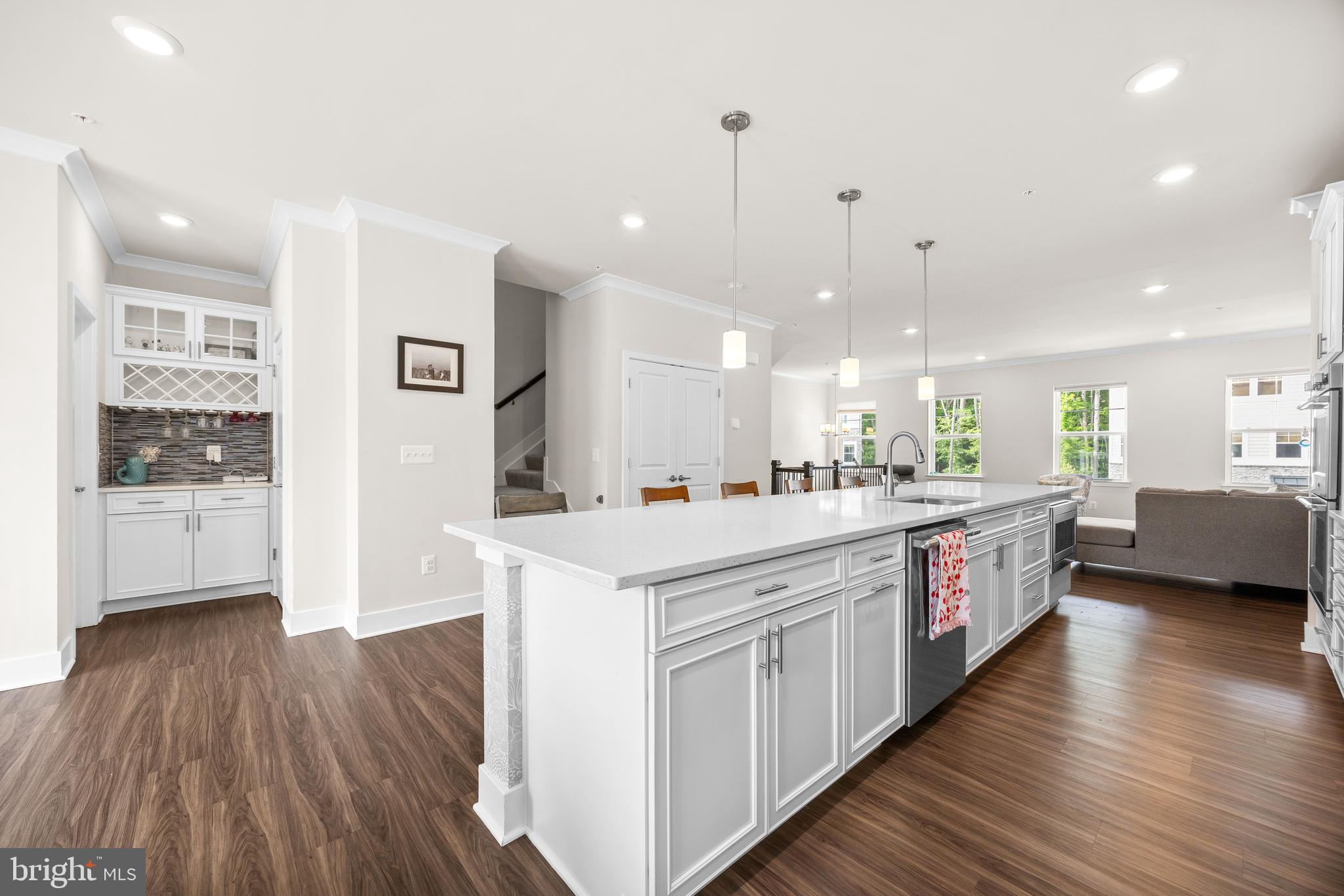 SEA OAKS VILLAGE - Residential