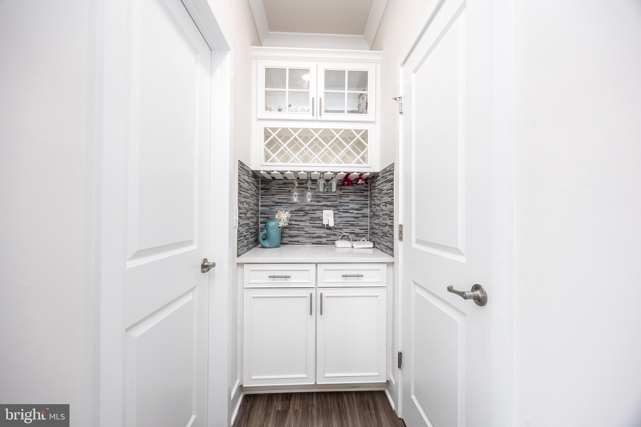 SEA OAKS VILLAGE - Residential