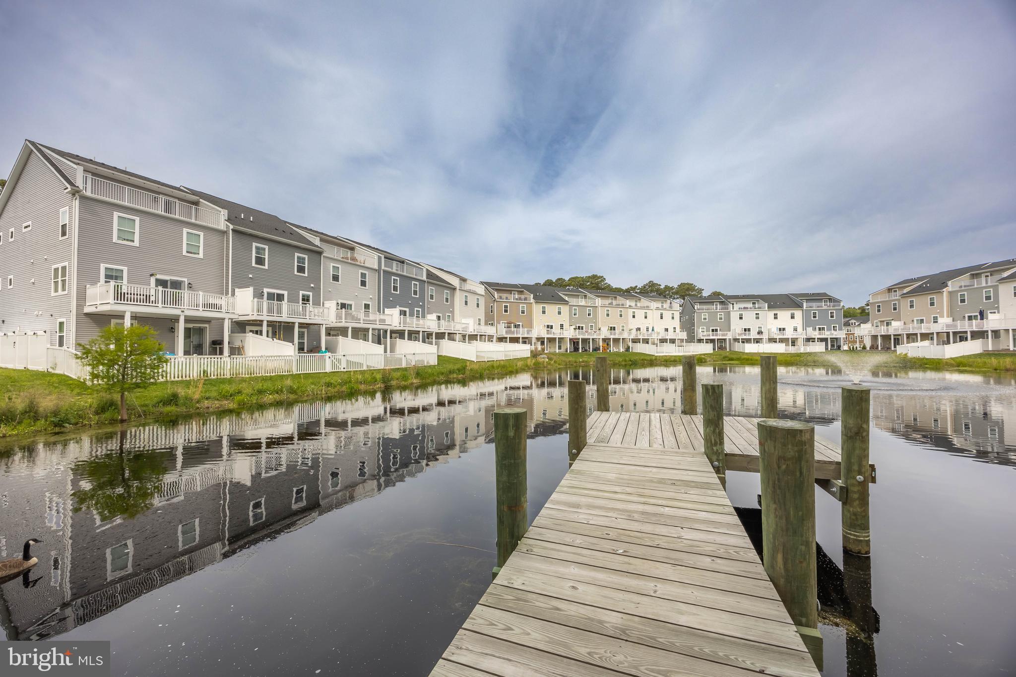 SEA OAKS VILLAGE - Residential