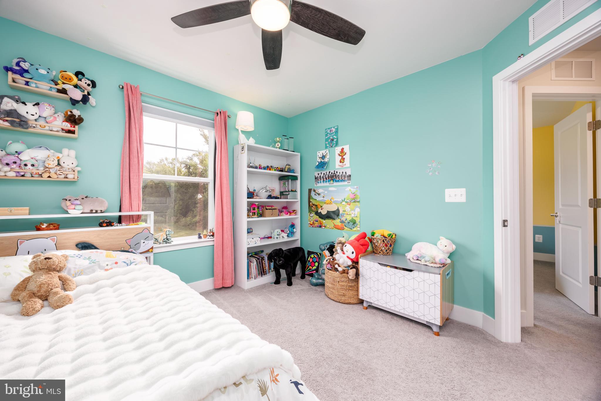 SEA OAKS VILLAGE - Residential