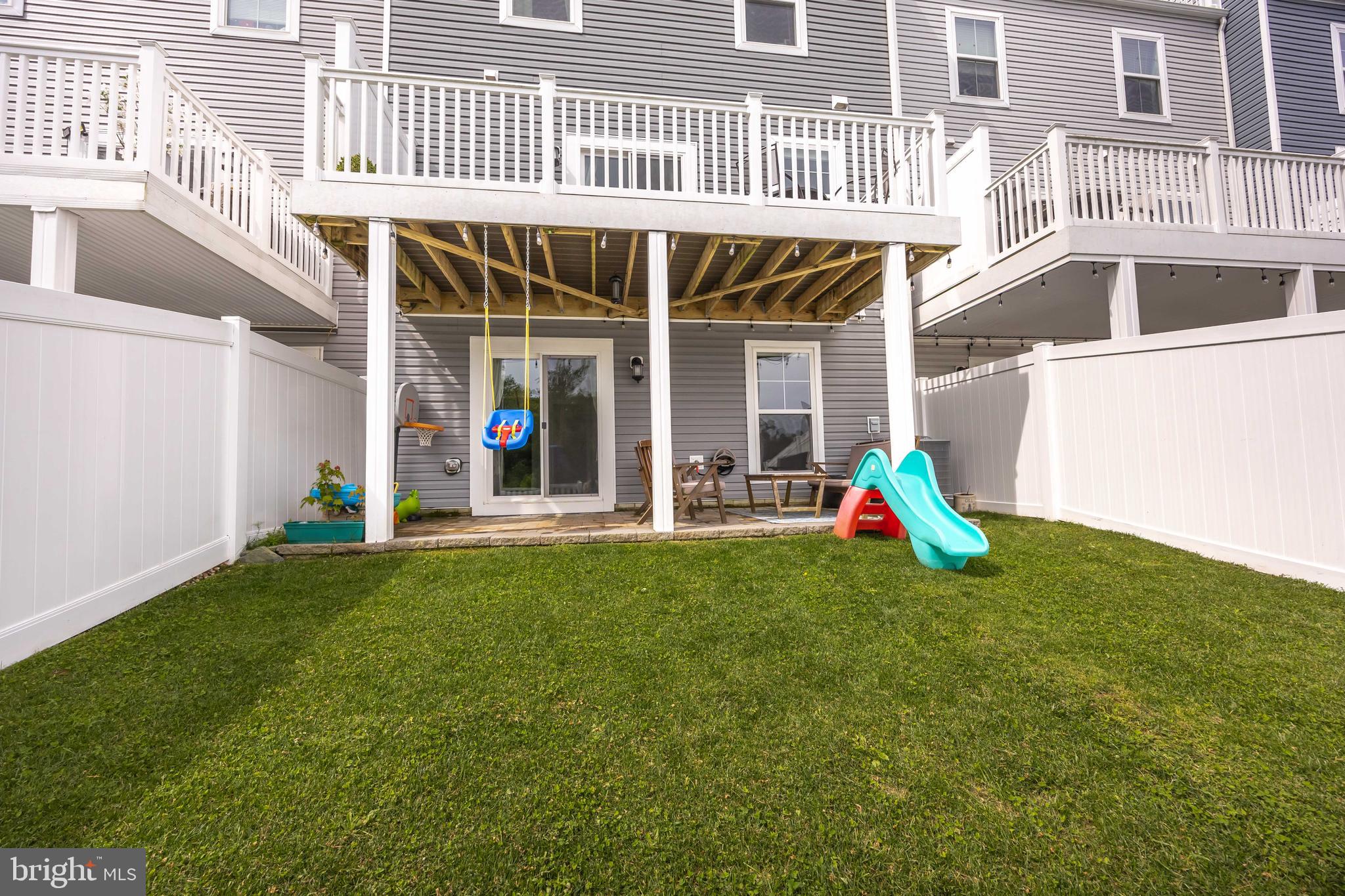 SEA OAKS VILLAGE - Residential