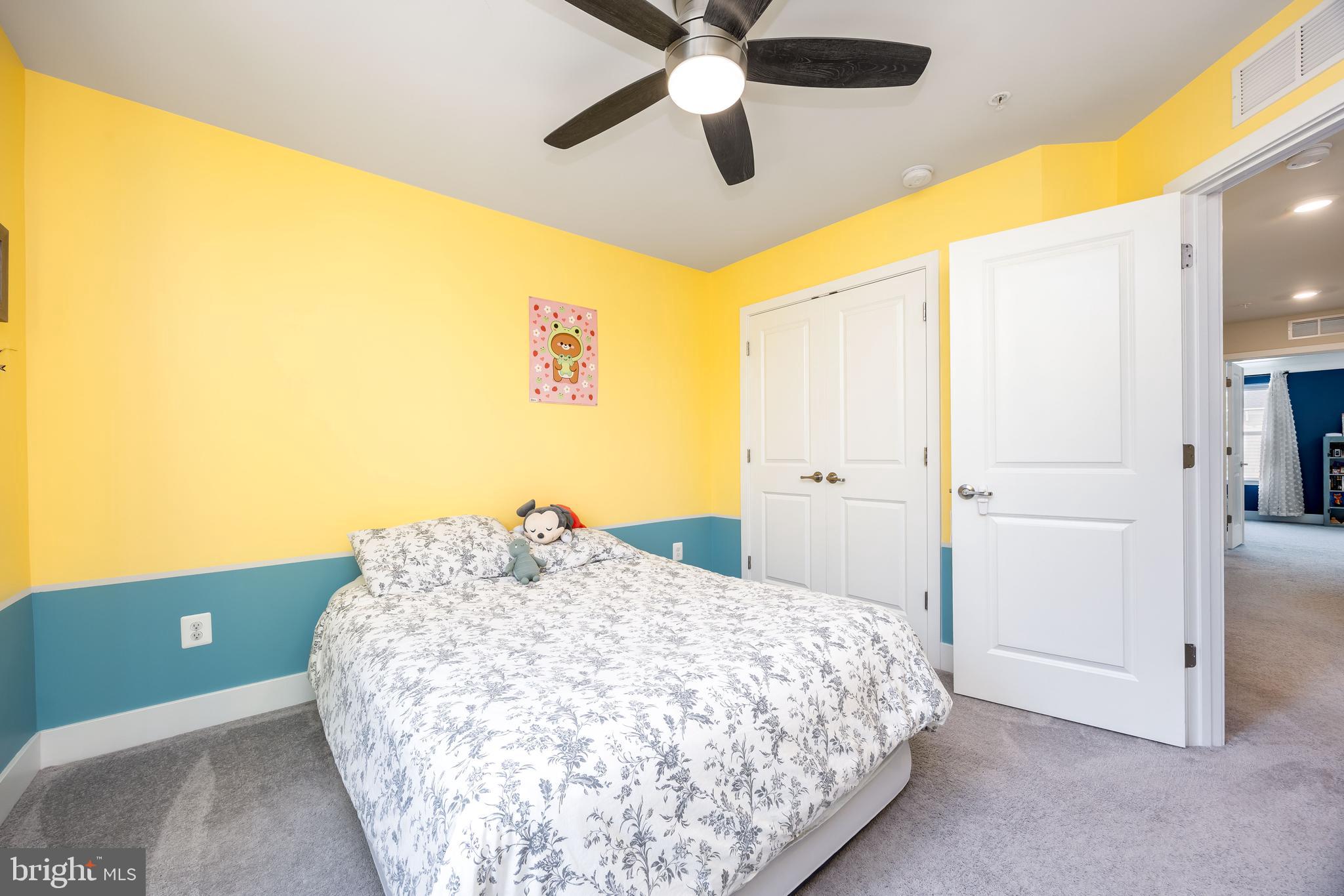 SEA OAKS VILLAGE - Residential