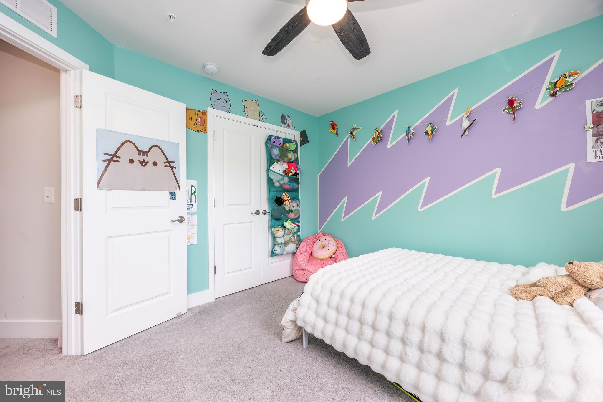 SEA OAKS VILLAGE - Residential