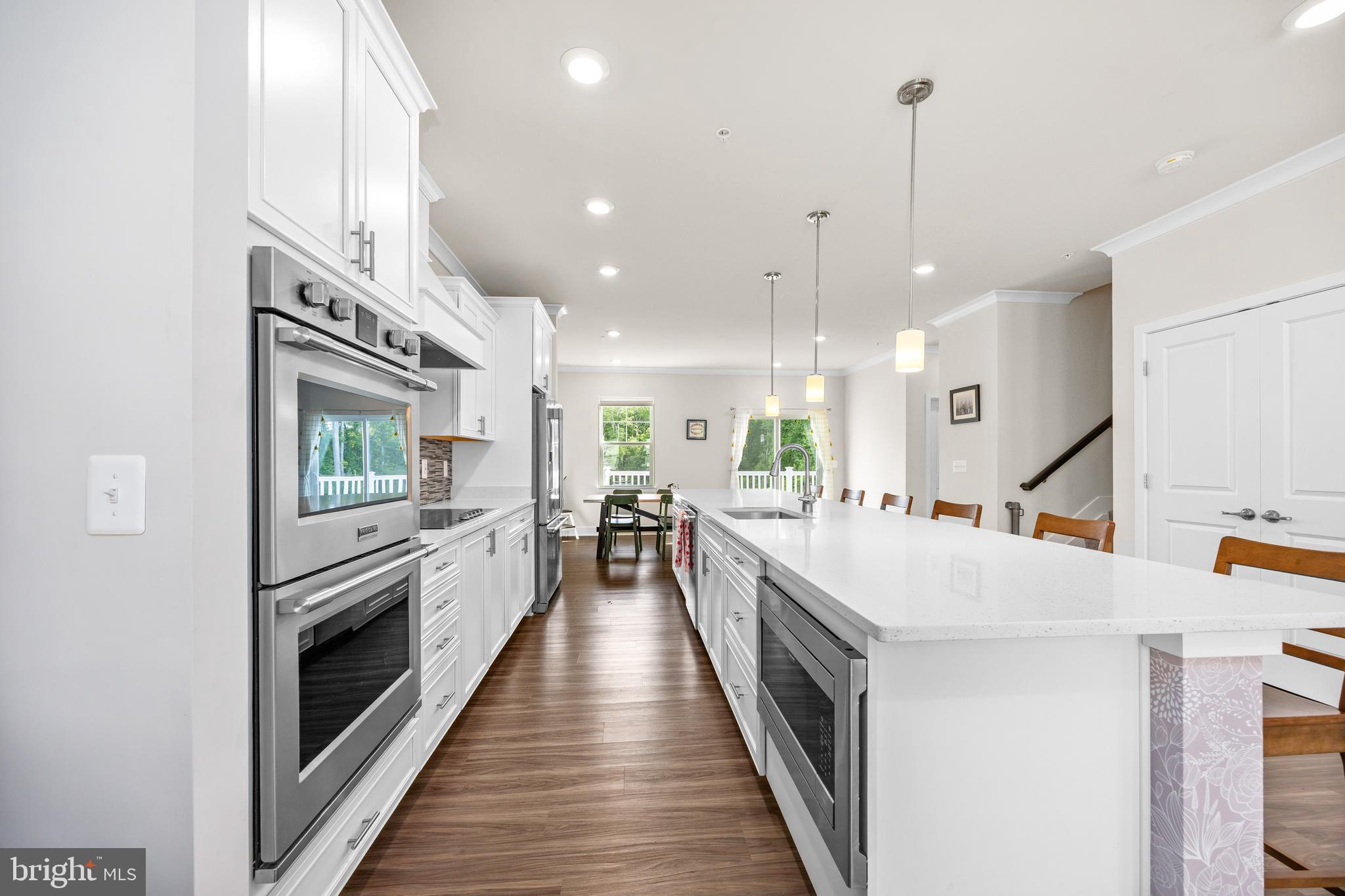 SEA OAKS VILLAGE - Residential