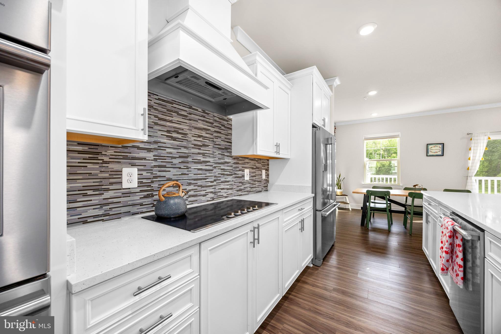 SEA OAKS VILLAGE - Residential