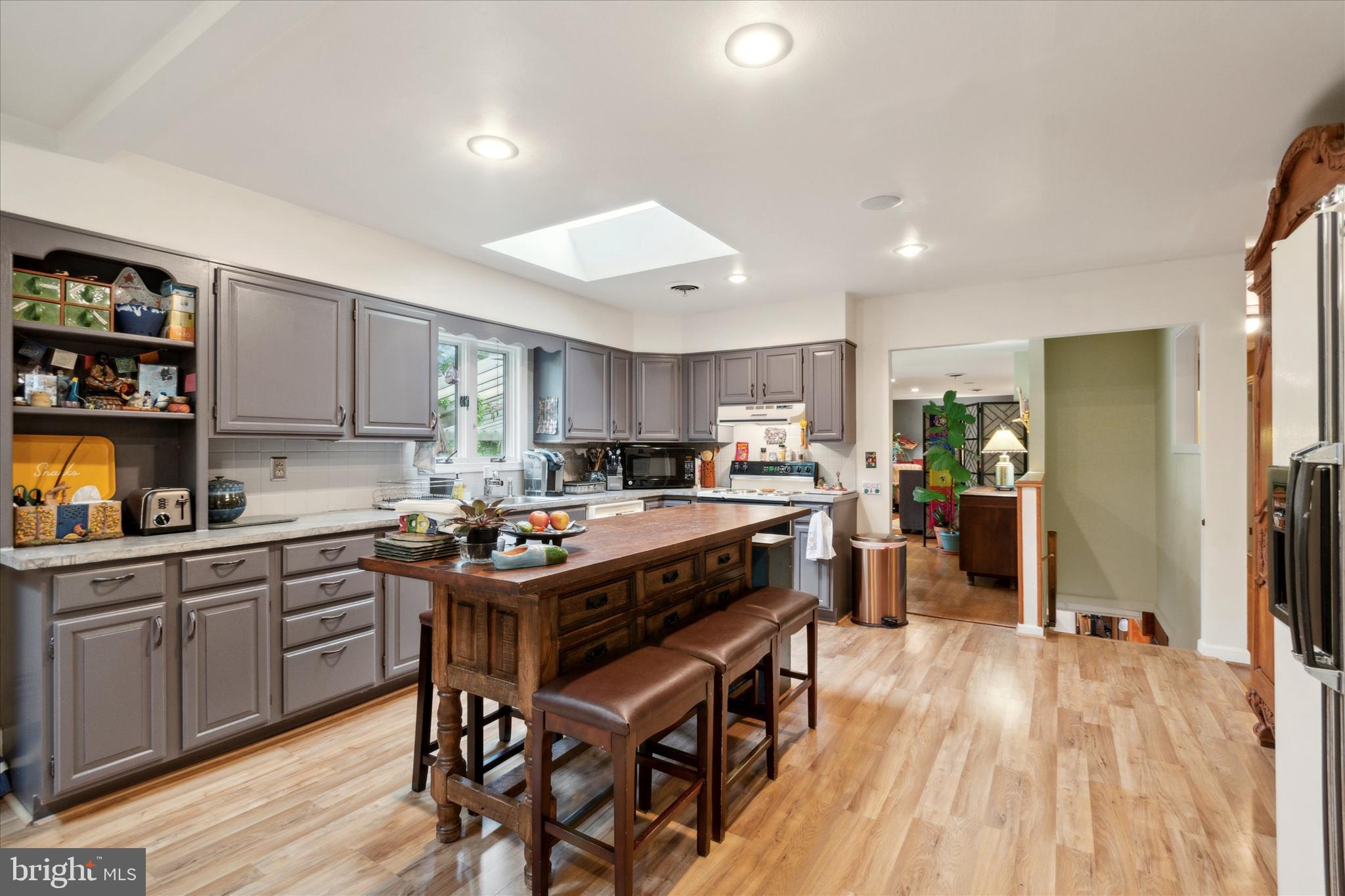 CHADDS FORD - Residential