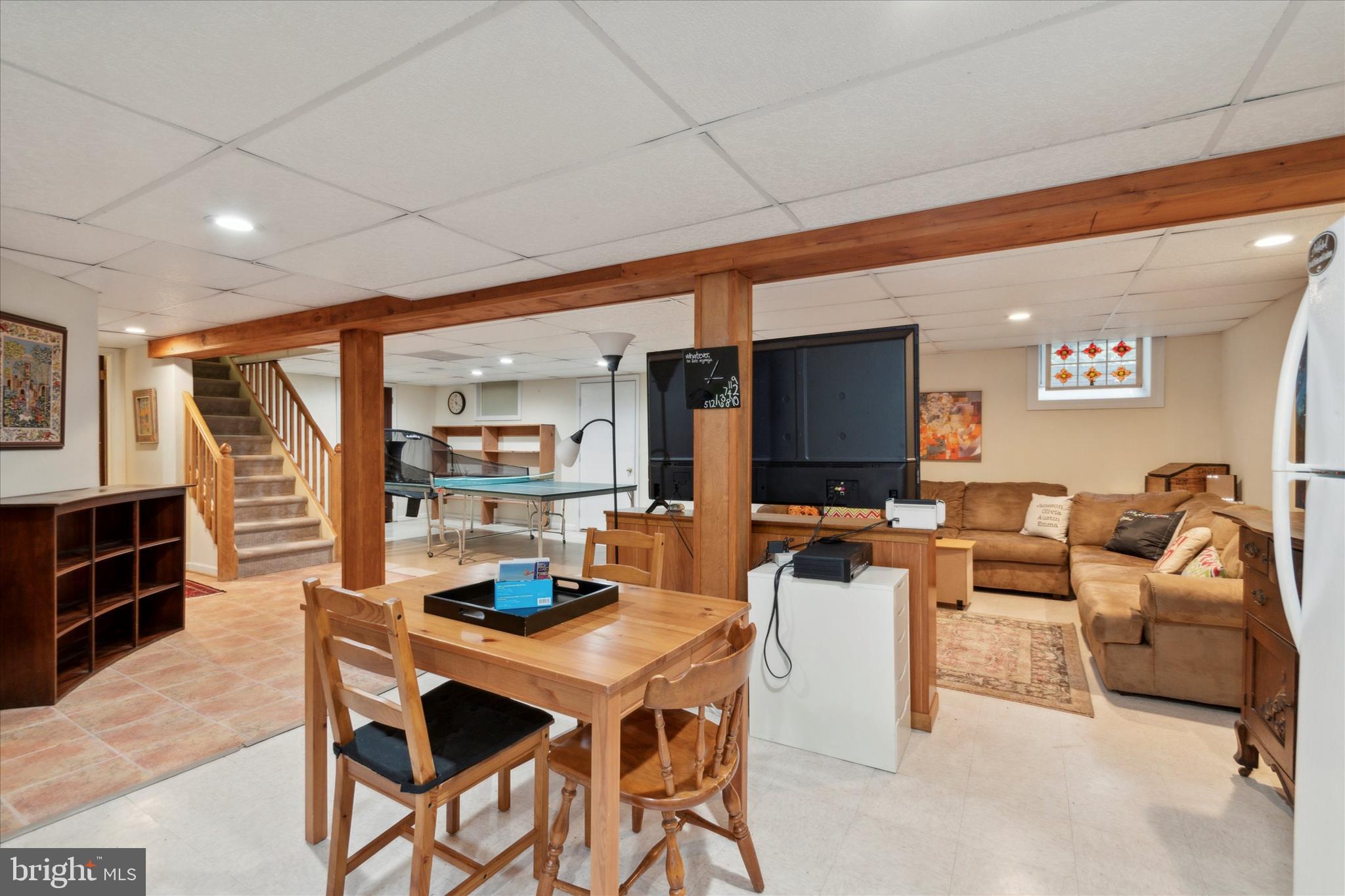 CHADDS FORD - Residential
