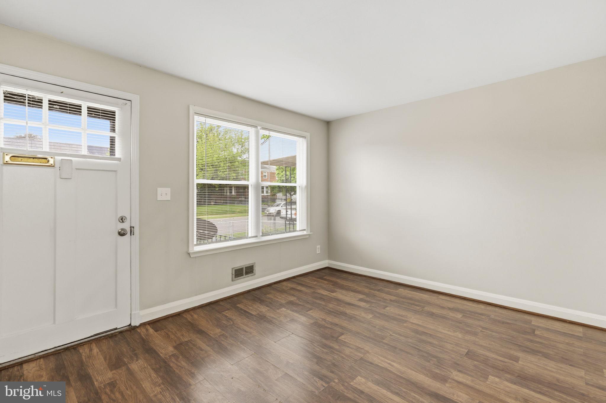 MIDDLESEX - Residential