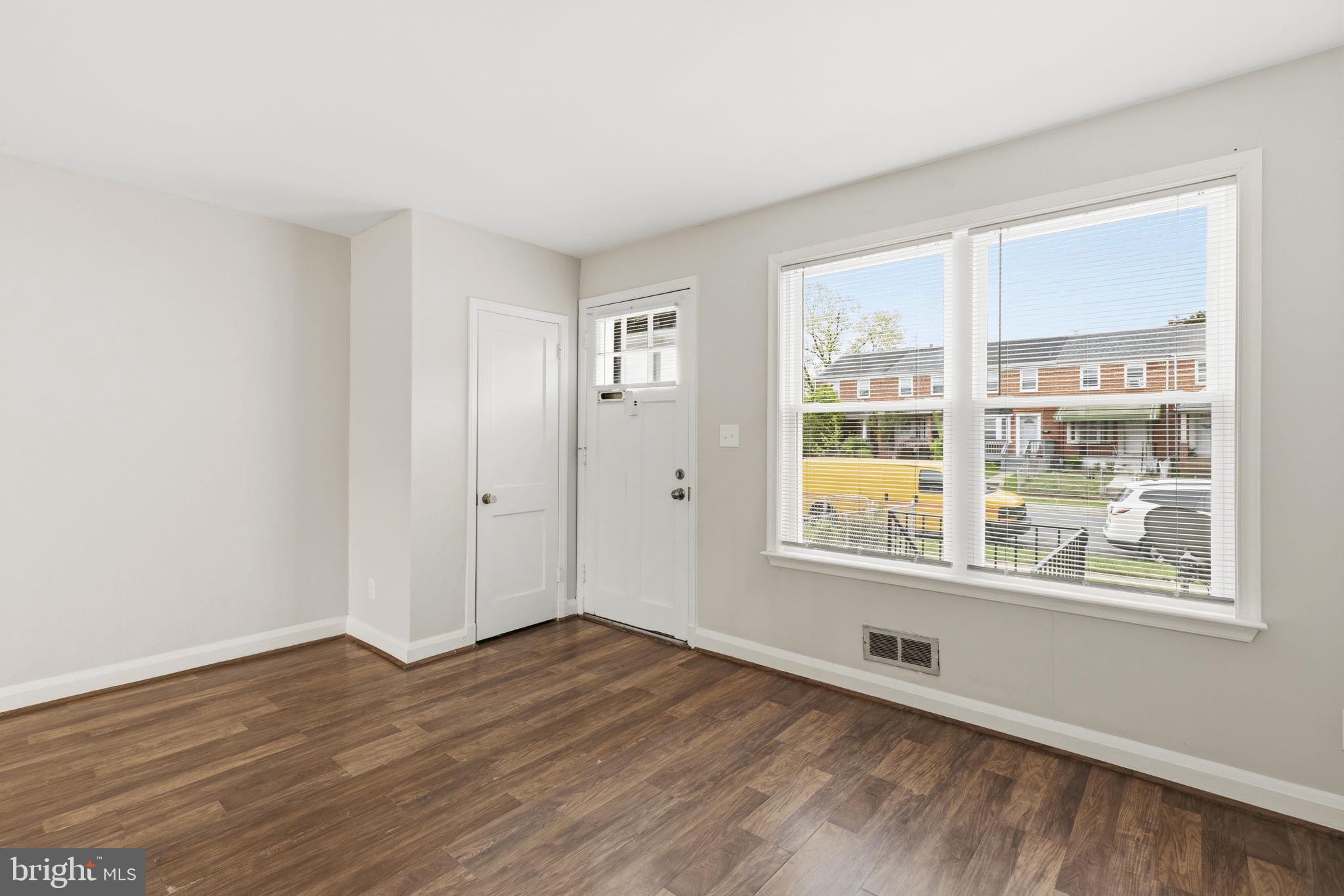 MIDDLESEX - Residential