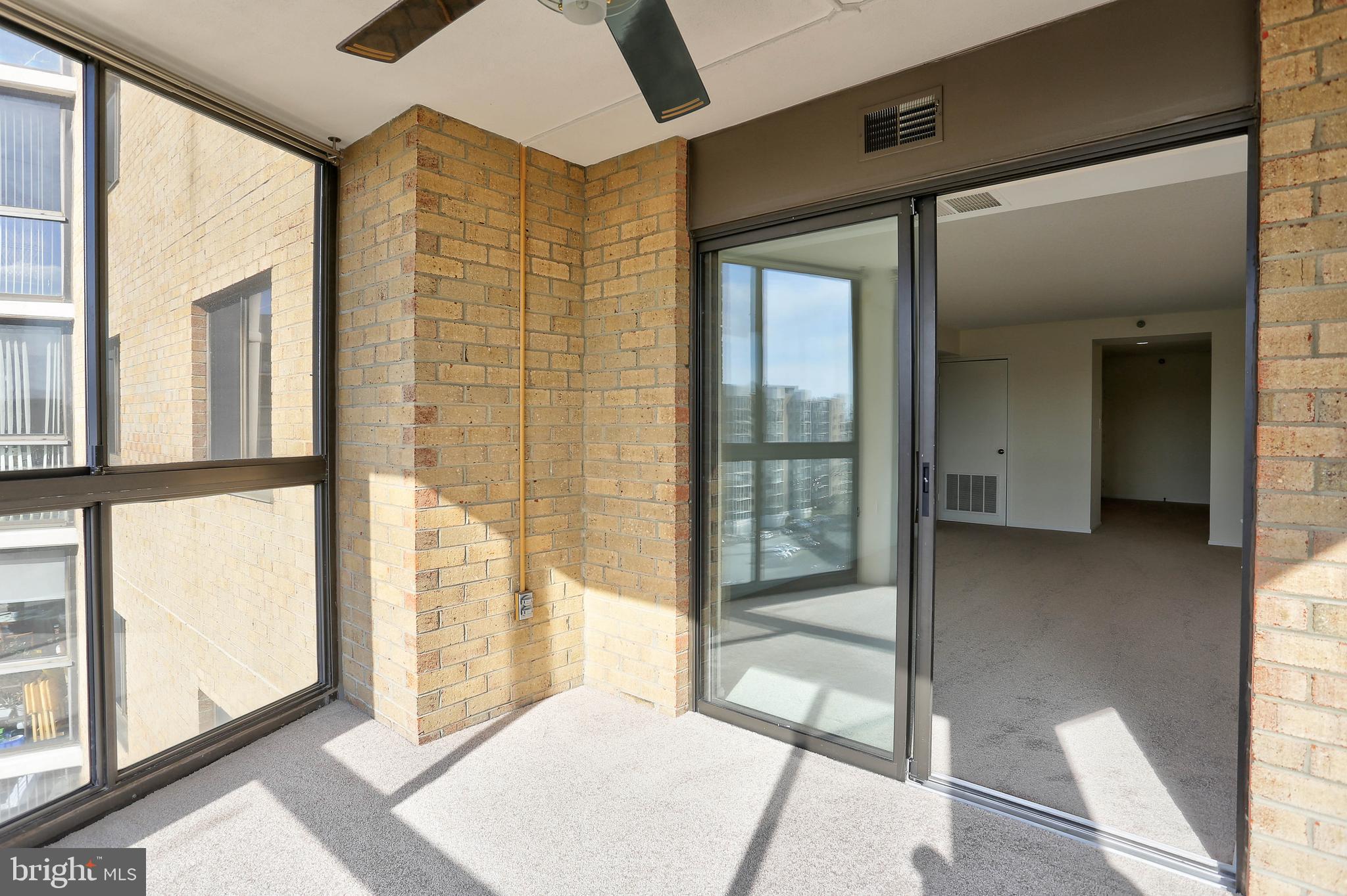 LEISURE WORLD - Residential