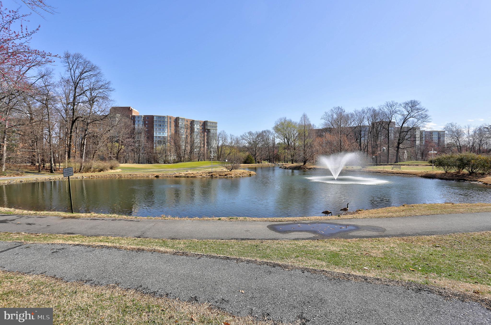 LEISURE WORLD - Residential