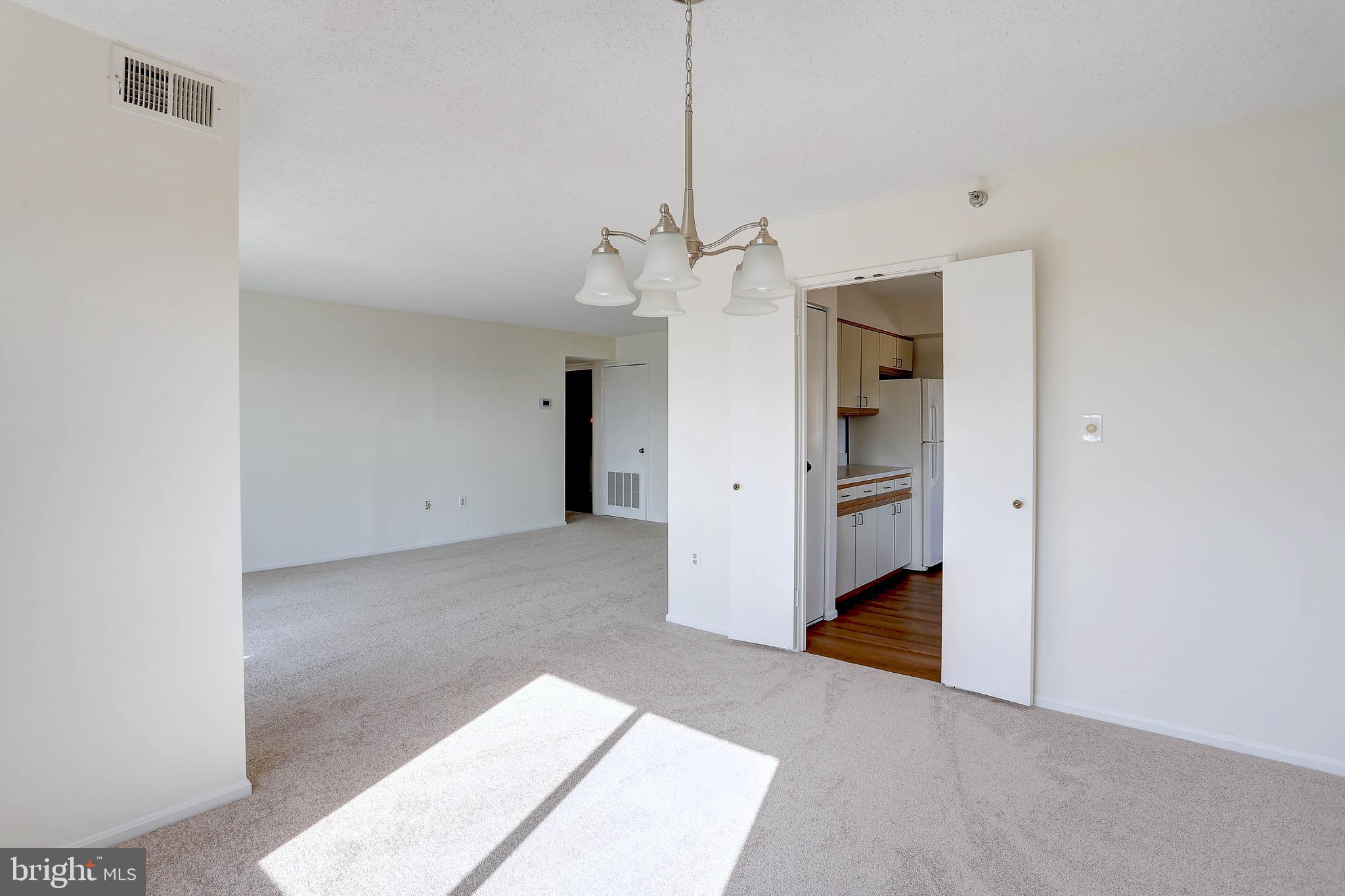 LEISURE WORLD - Residential