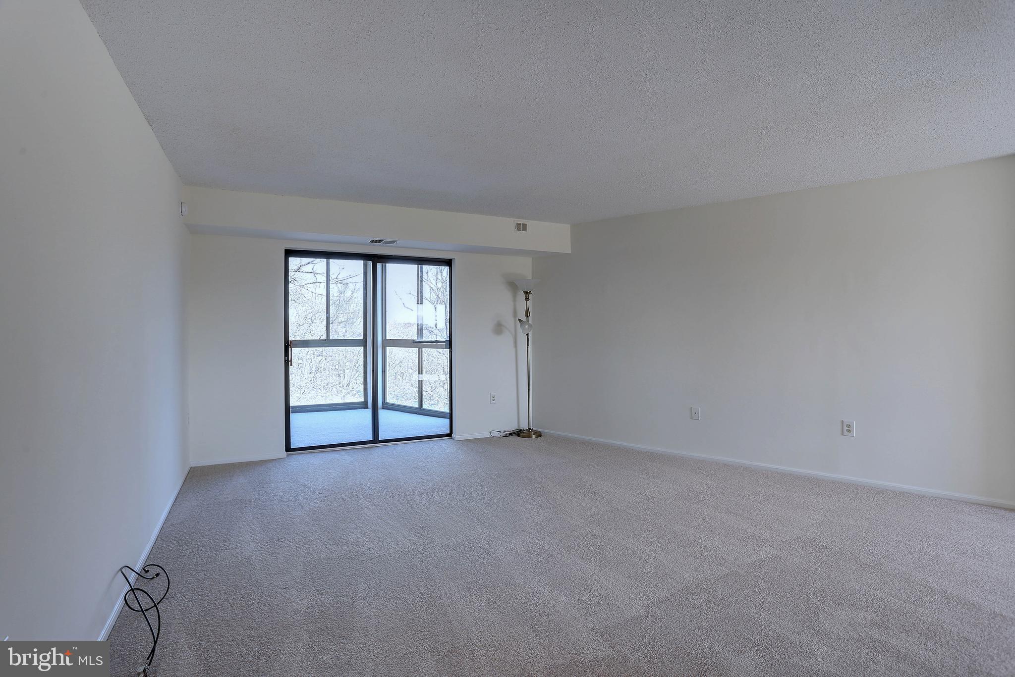 LEISURE WORLD - Residential