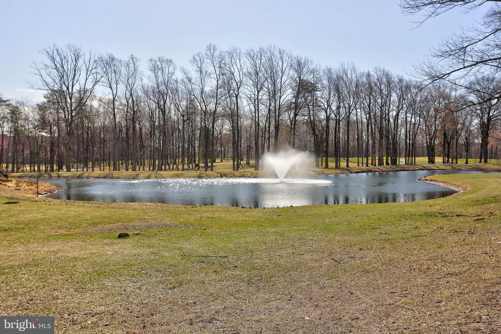 LEISURE WORLD - Residential