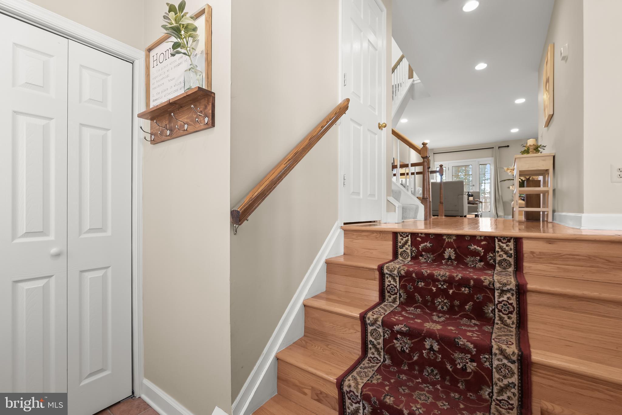 VILLAGE OF OWEN BROWN - Residential