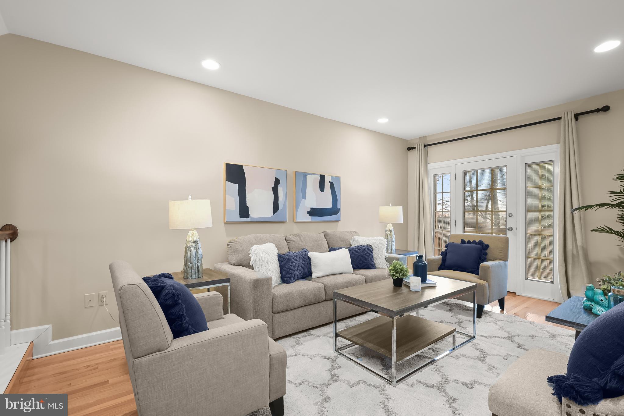 VILLAGE OF OWEN BROWN - Residential