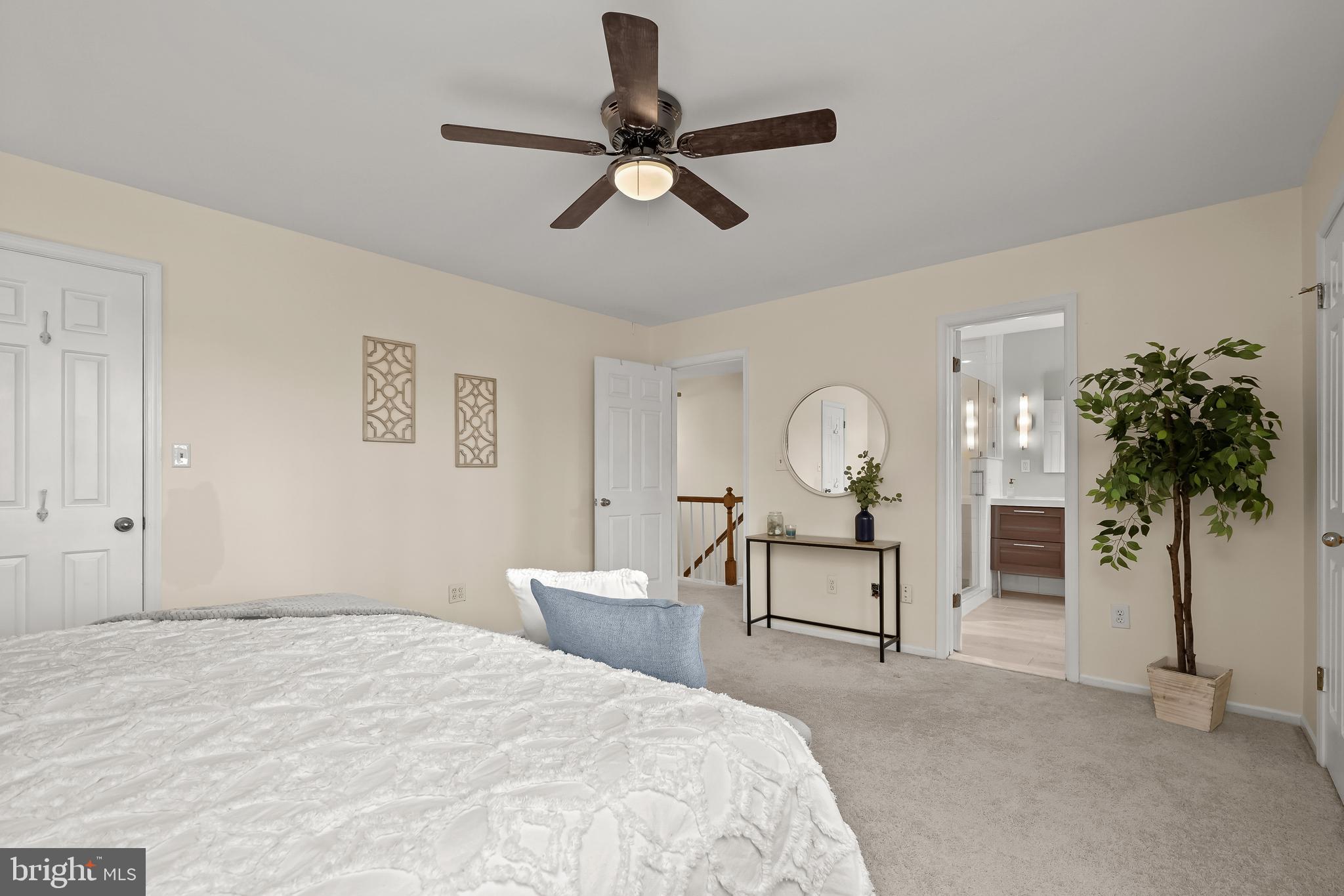 VILLAGE OF OWEN BROWN - Residential