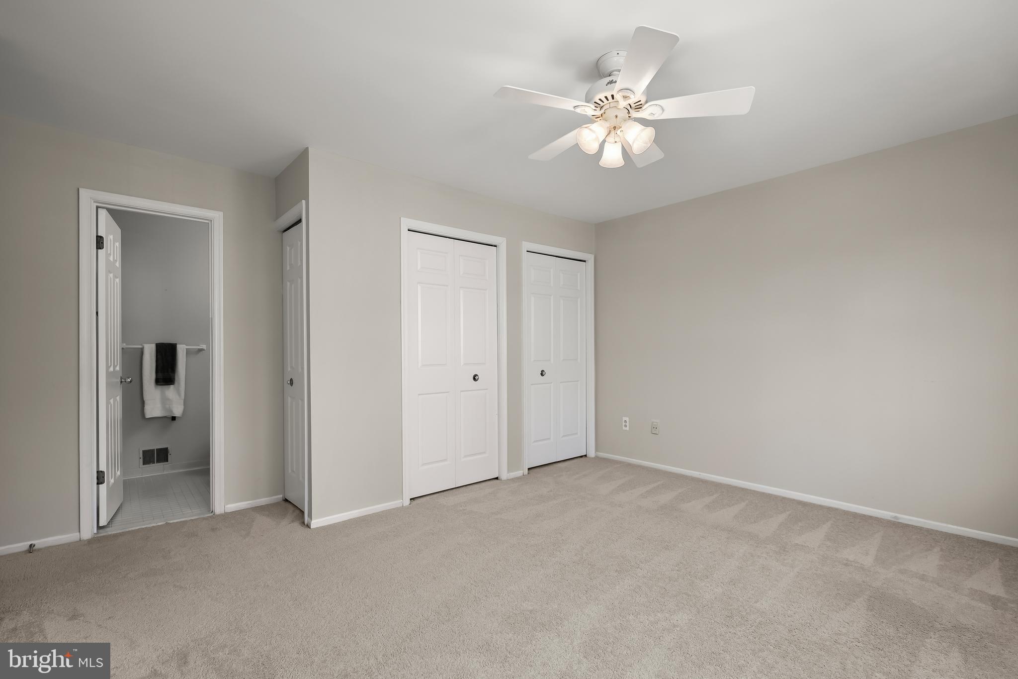 VILLAGE OF OWEN BROWN - Residential