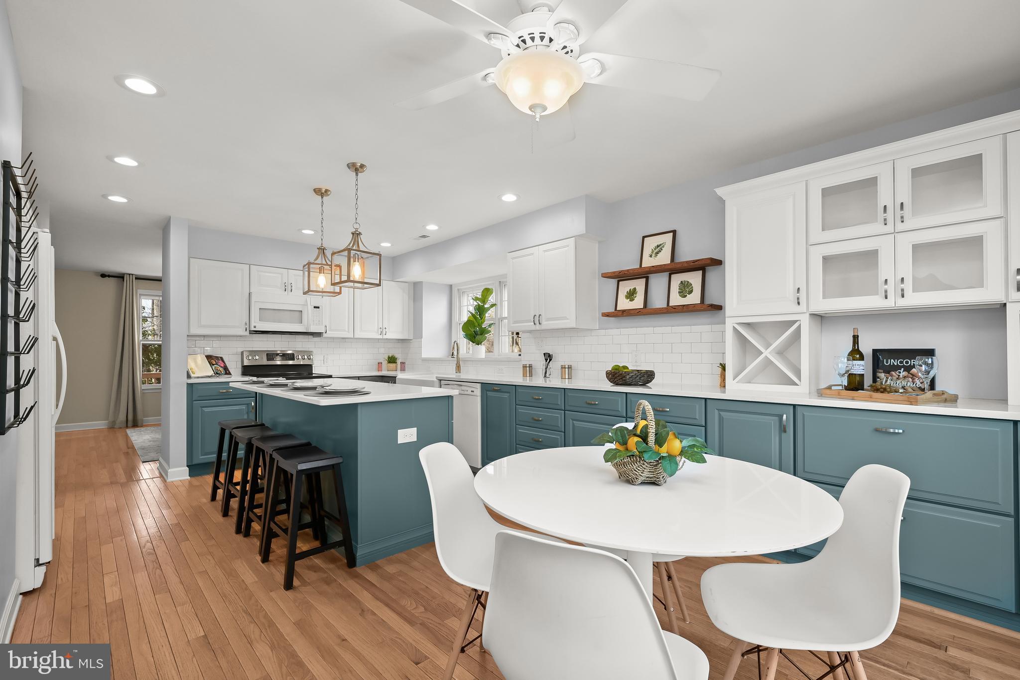 VILLAGE OF OWEN BROWN - Residential