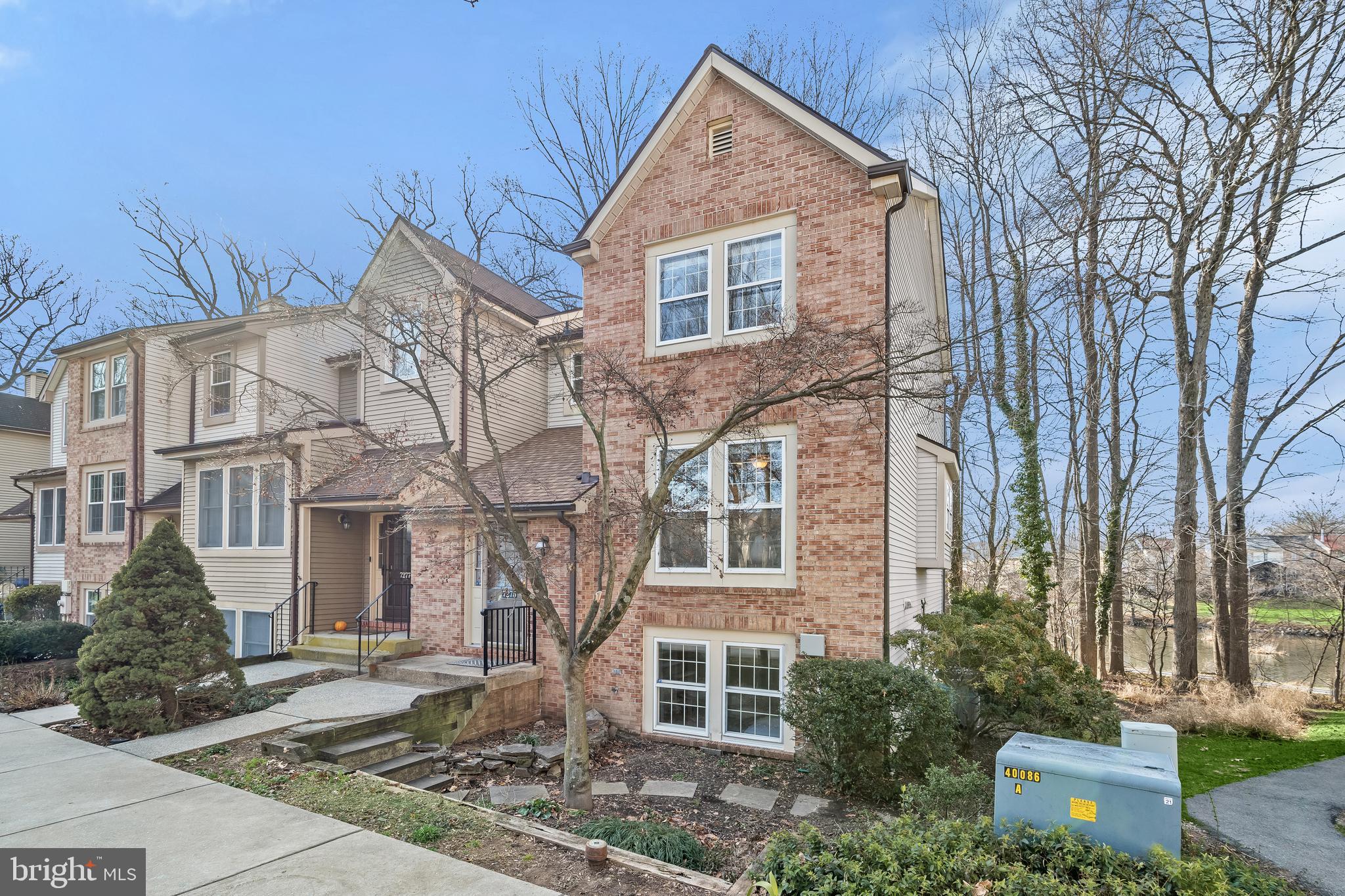 VILLAGE OF OWEN BROWN - Residential