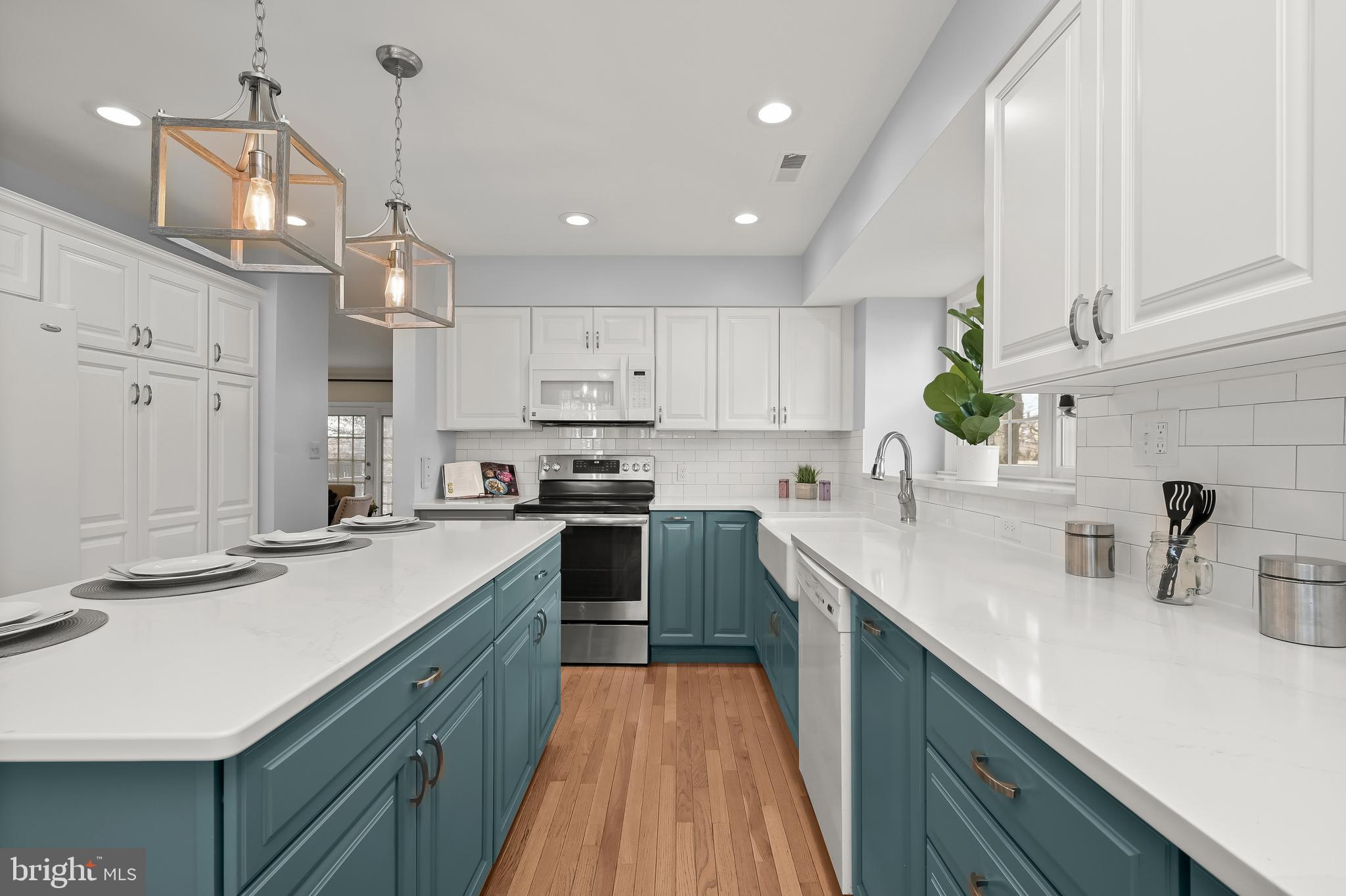 VILLAGE OF OWEN BROWN - Residential