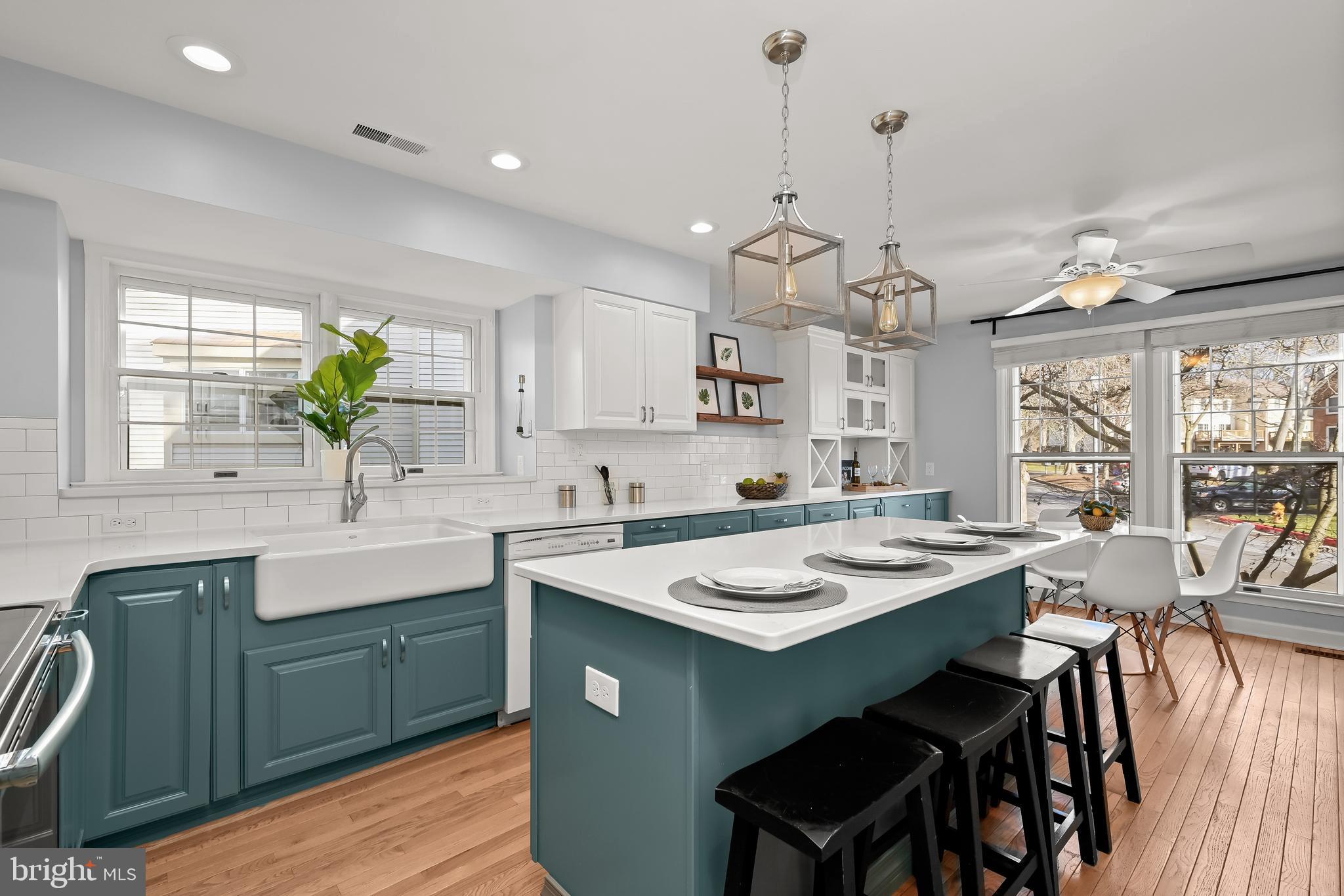 VILLAGE OF OWEN BROWN - Residential