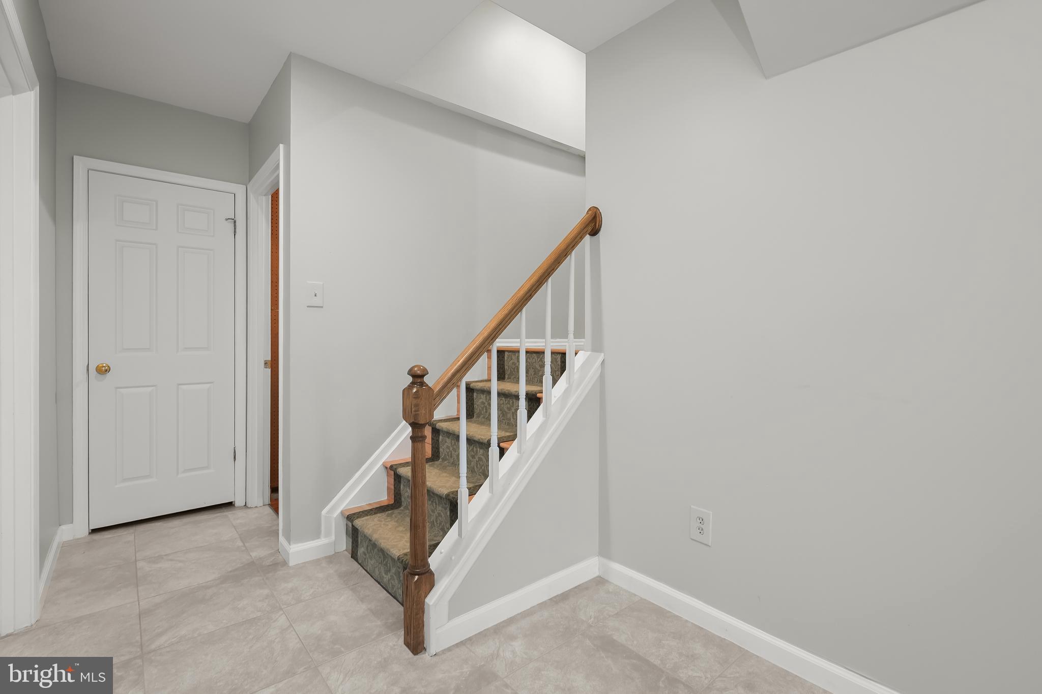 VILLAGE OF OWEN BROWN - Residential