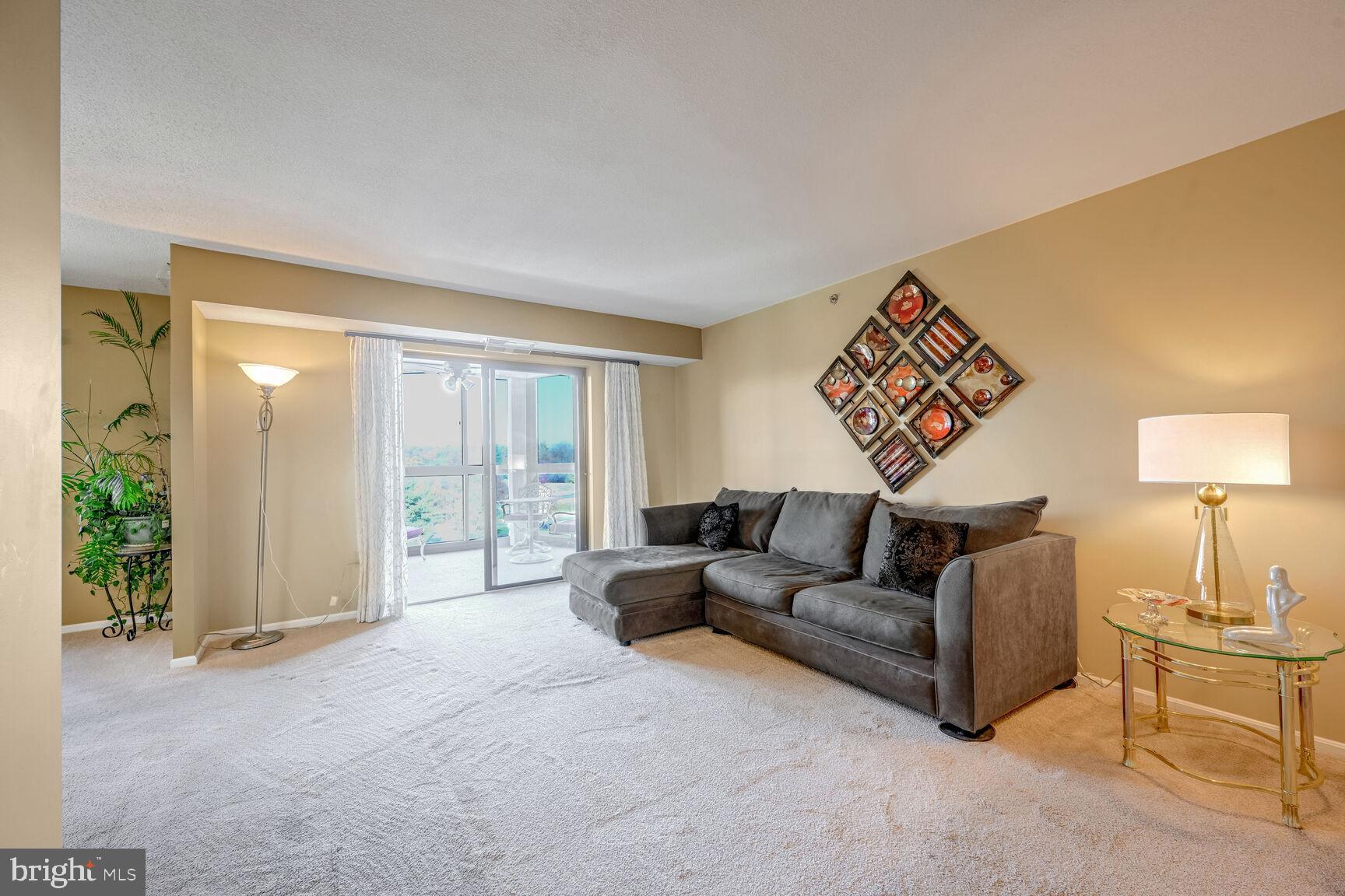 ROSSMOOR LEISURE WORLD - Residential