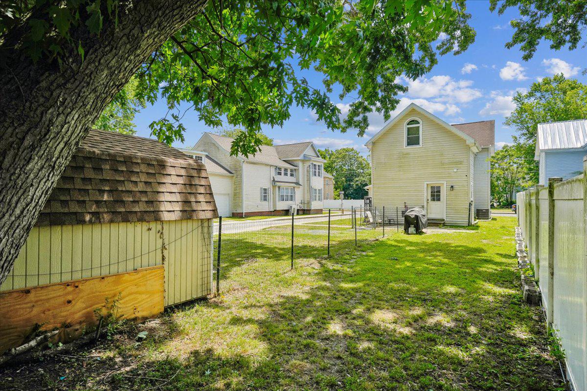 113 E EAST STREET