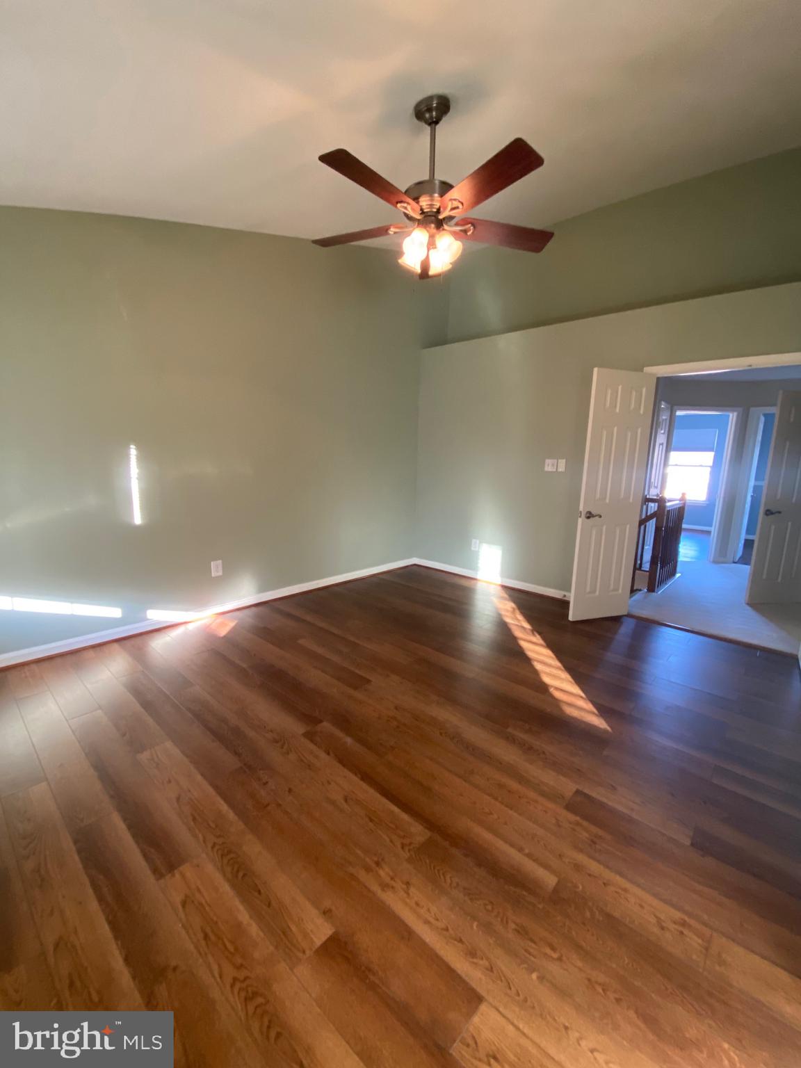 LAKE RIDGE - SPRINGWOODS - Residential Lease