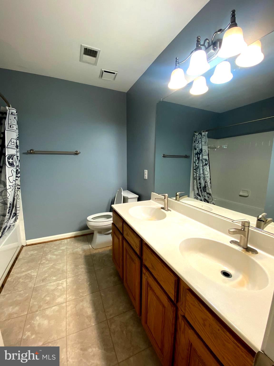 LAKE RIDGE - SPRINGWOODS - Residential Lease