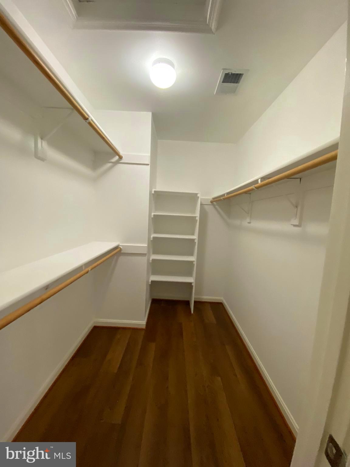 LAKE RIDGE - SPRINGWOODS - Residential Lease