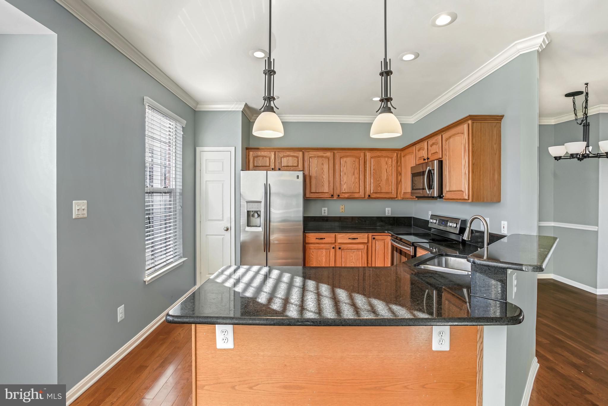 LAKE RIDGE - SPRINGWOODS - Residential Lease