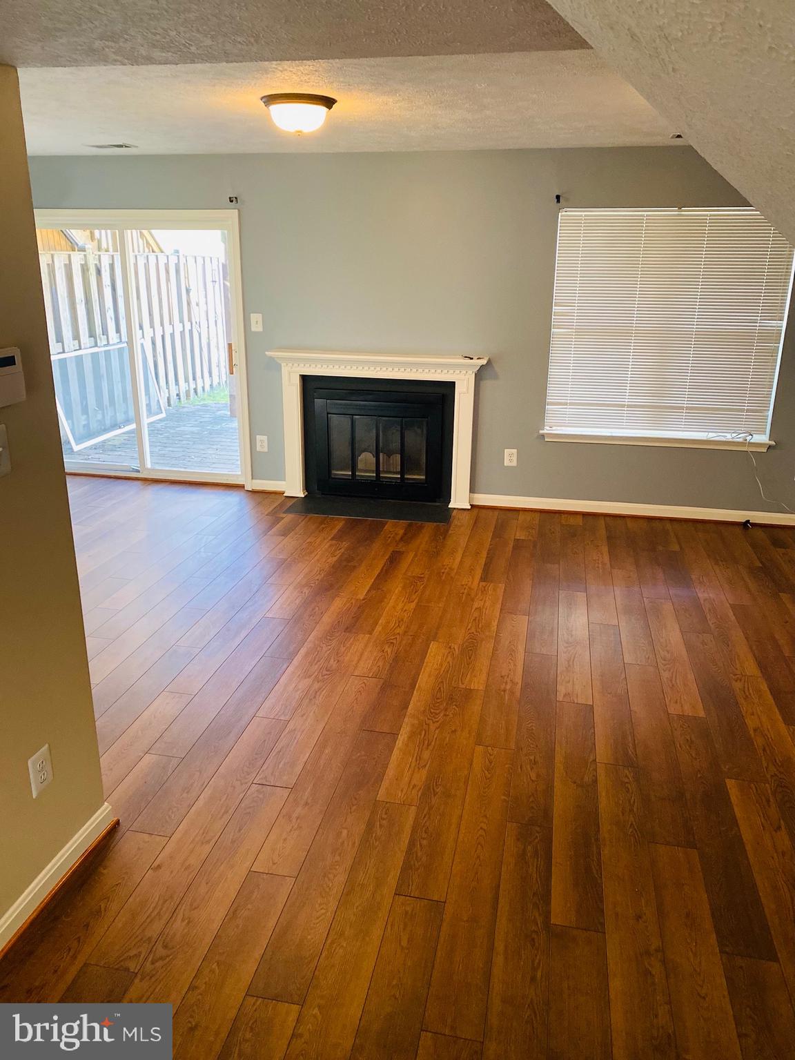 LAKE RIDGE - SPRINGWOODS - Residential Lease