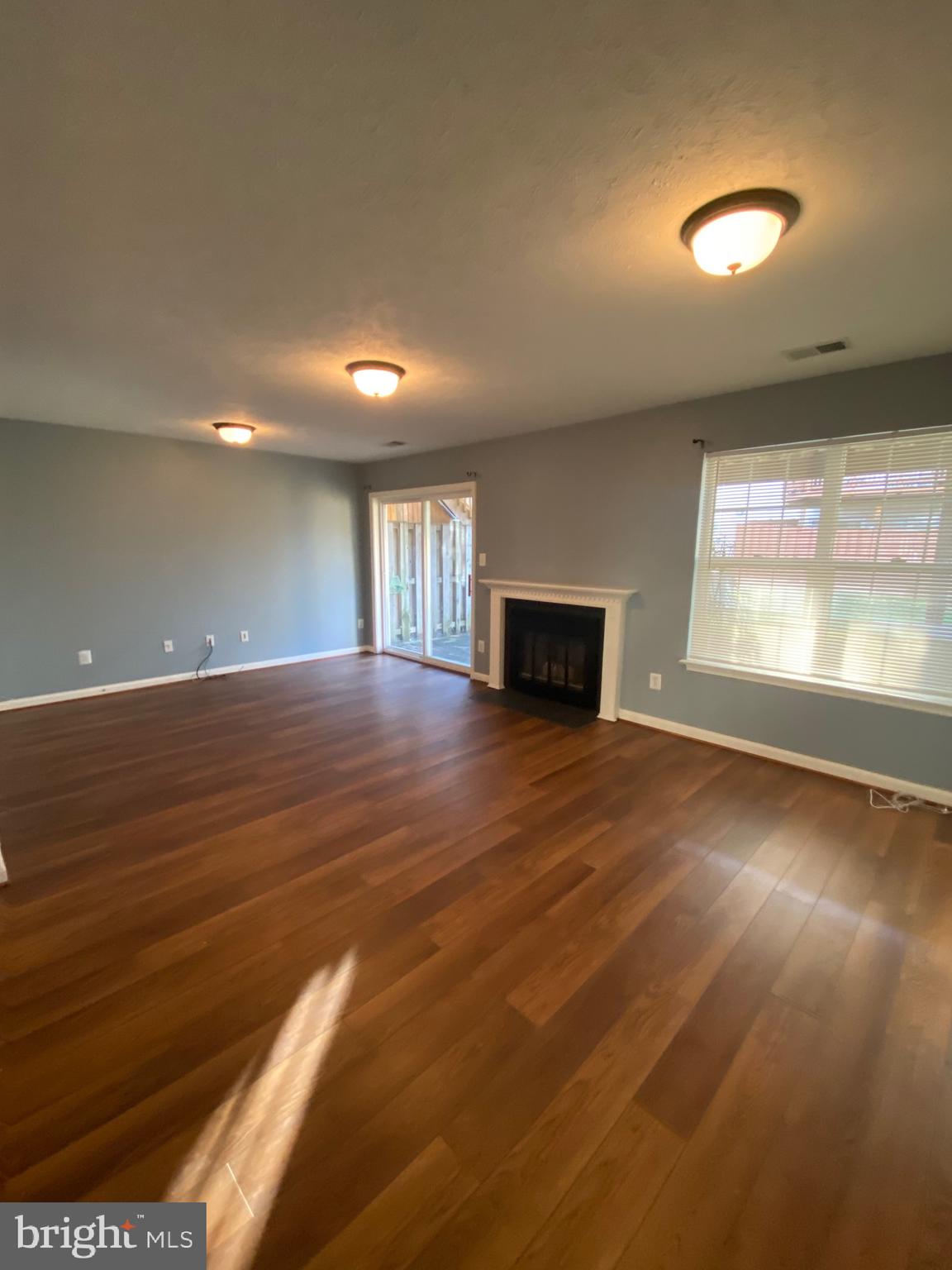 LAKE RIDGE - SPRINGWOODS - Residential Lease