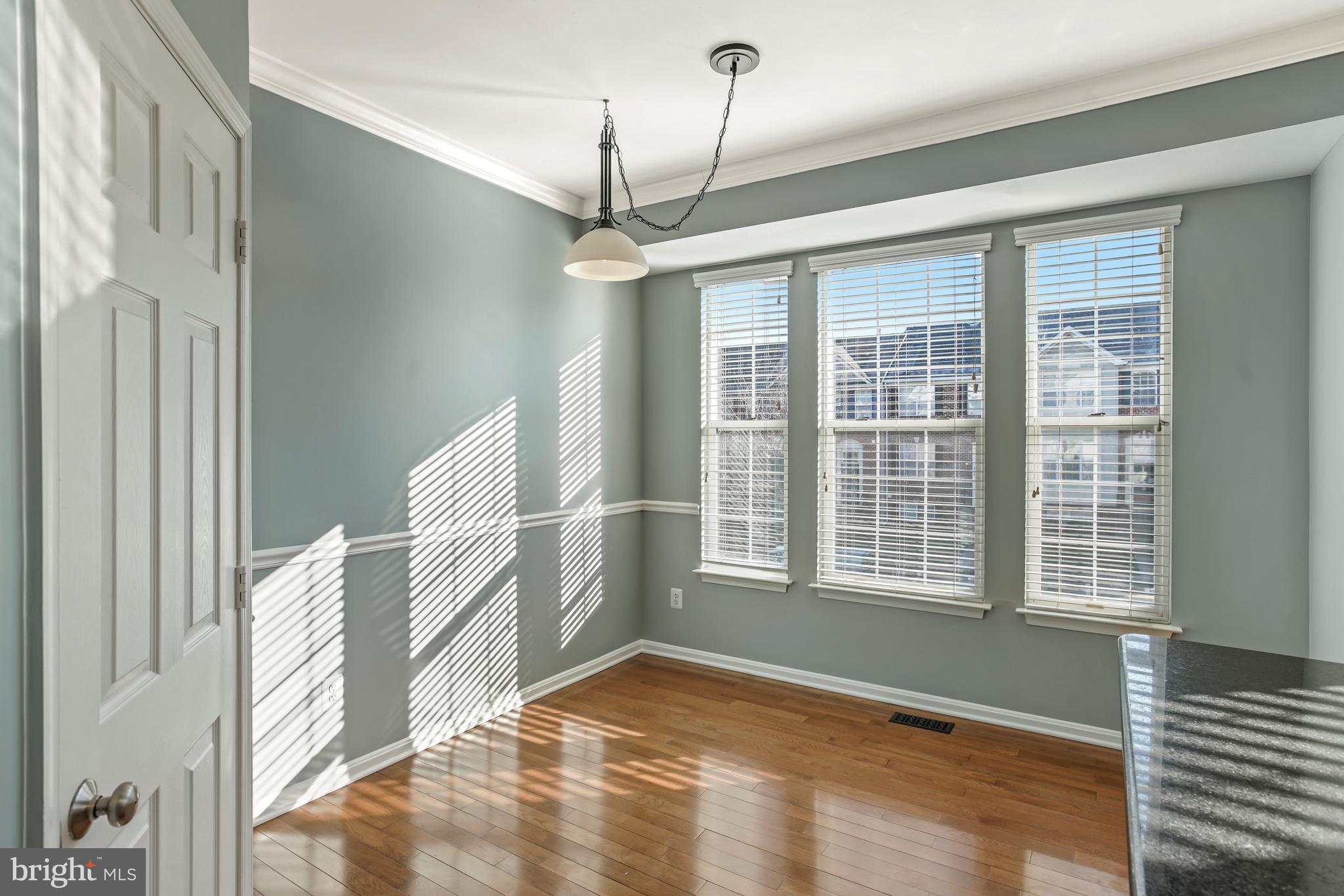 LAKE RIDGE - SPRINGWOODS - Residential Lease