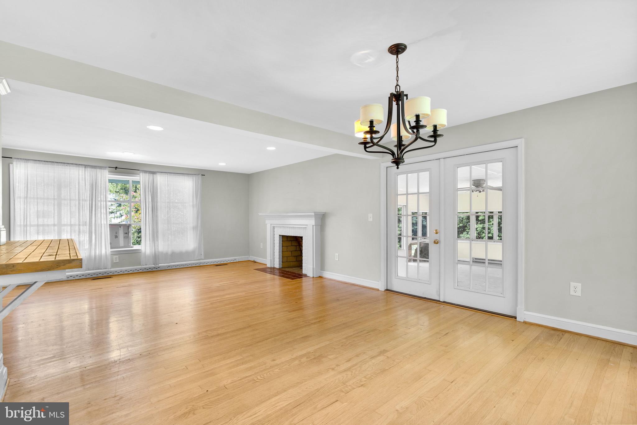 NORTH SEVERNSIDE - Residential