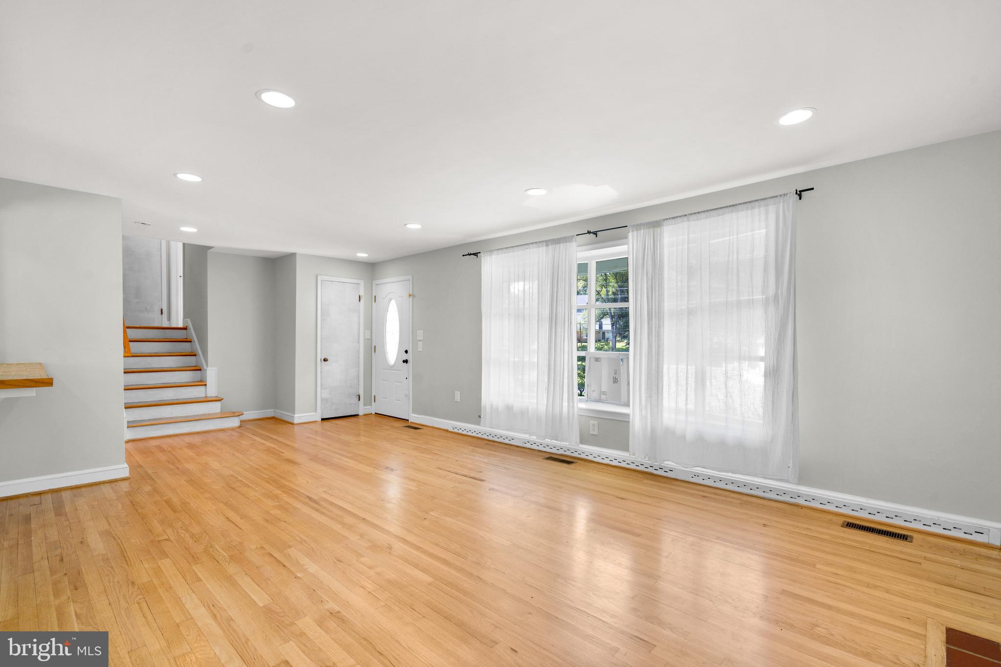 NORTH SEVERNSIDE - Residential