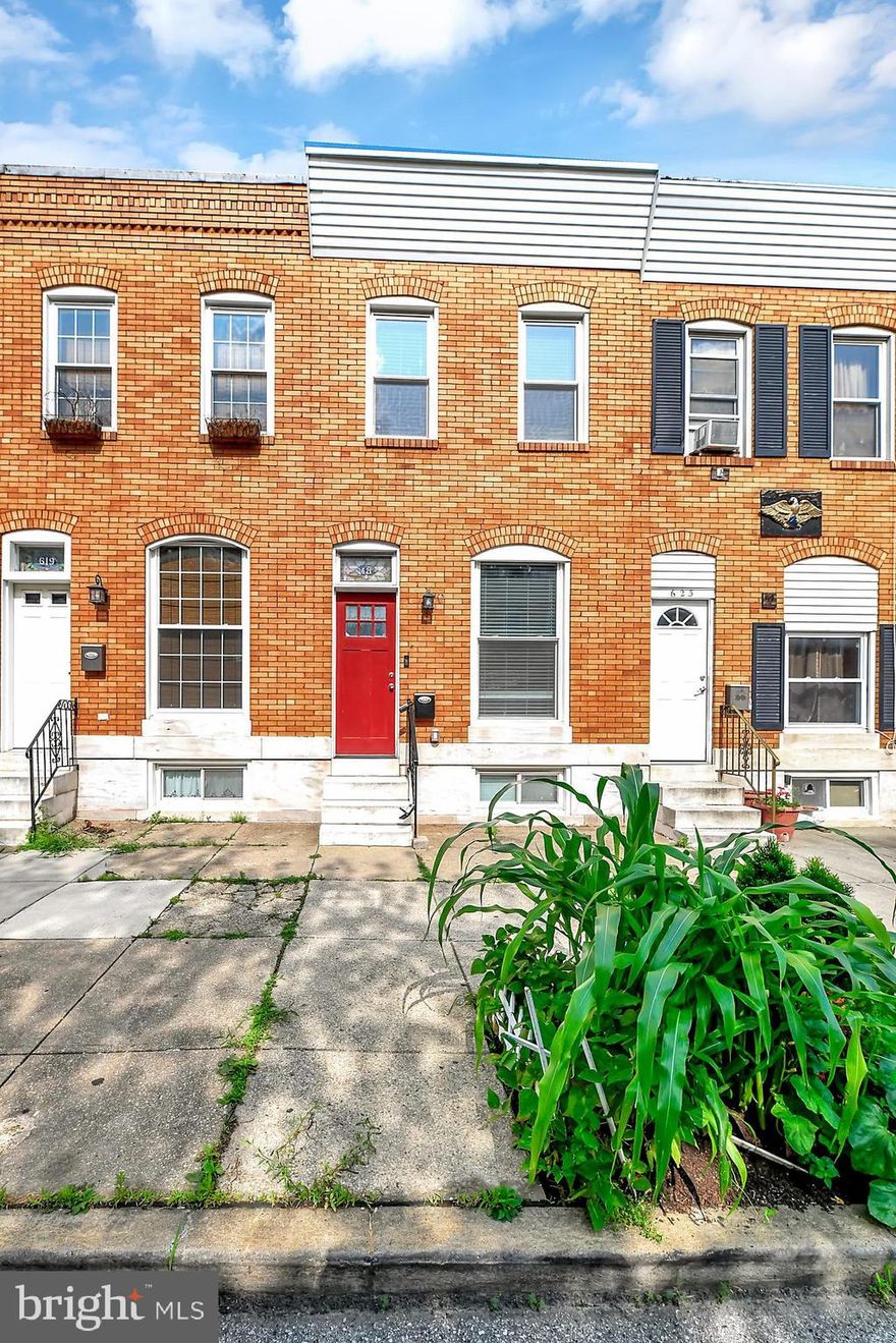 Beautiful 3 bed, 3 1/2 bath renovation in Greektown, just 1/2 a block from O'Donnell Square.Open main level is covered in gleaming hardwood. It boasts a luxury Master suite on 2nd Floor. Gourmet kitchen has 42 cabs, granite counters & upgraded stainless steel appliances in a kitchen that will be an envy of your friends. Enjoy the huge finished basement with full bath and Bedroom. Parking pad