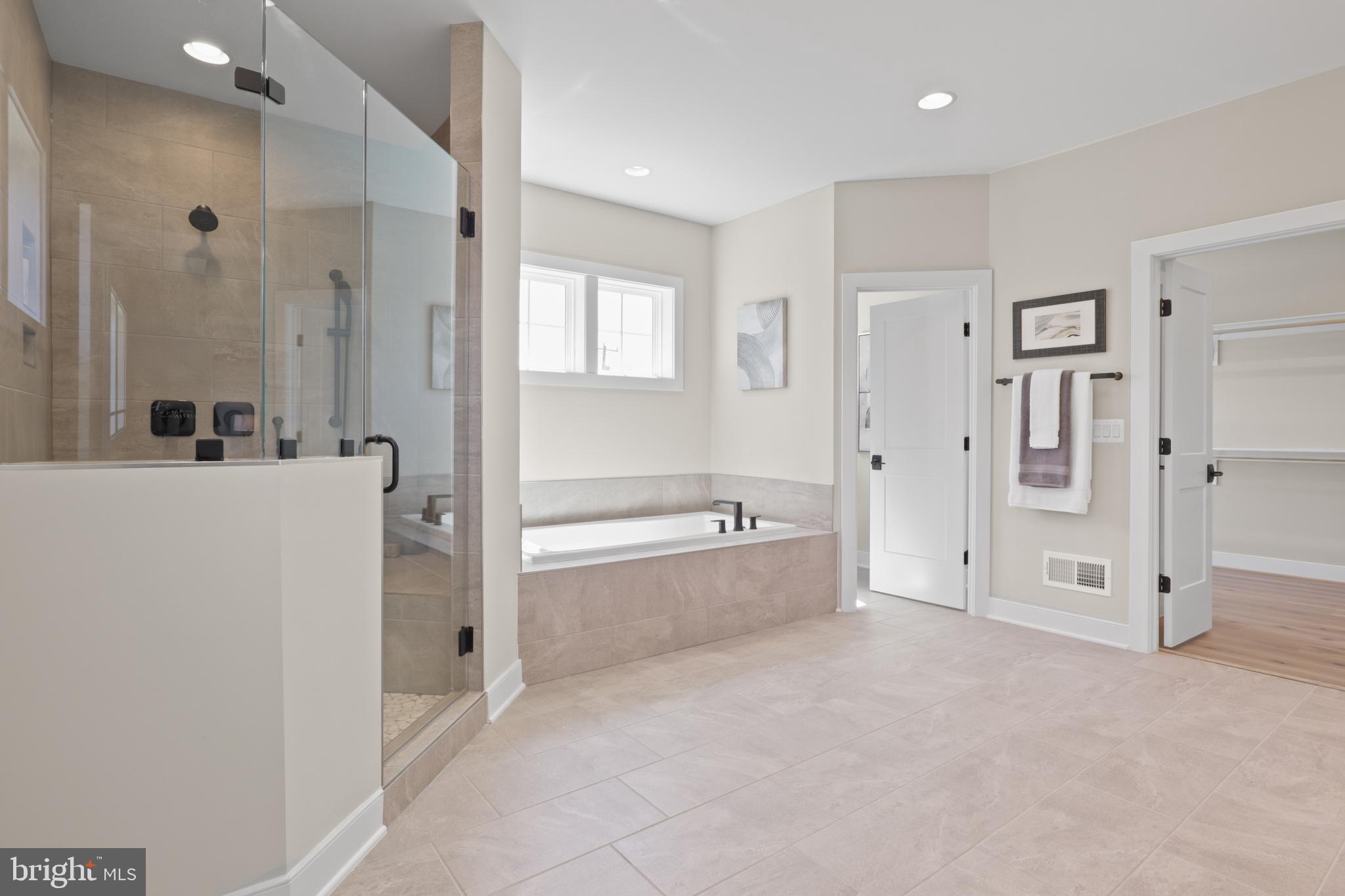 MANTUA HILLS - Residential