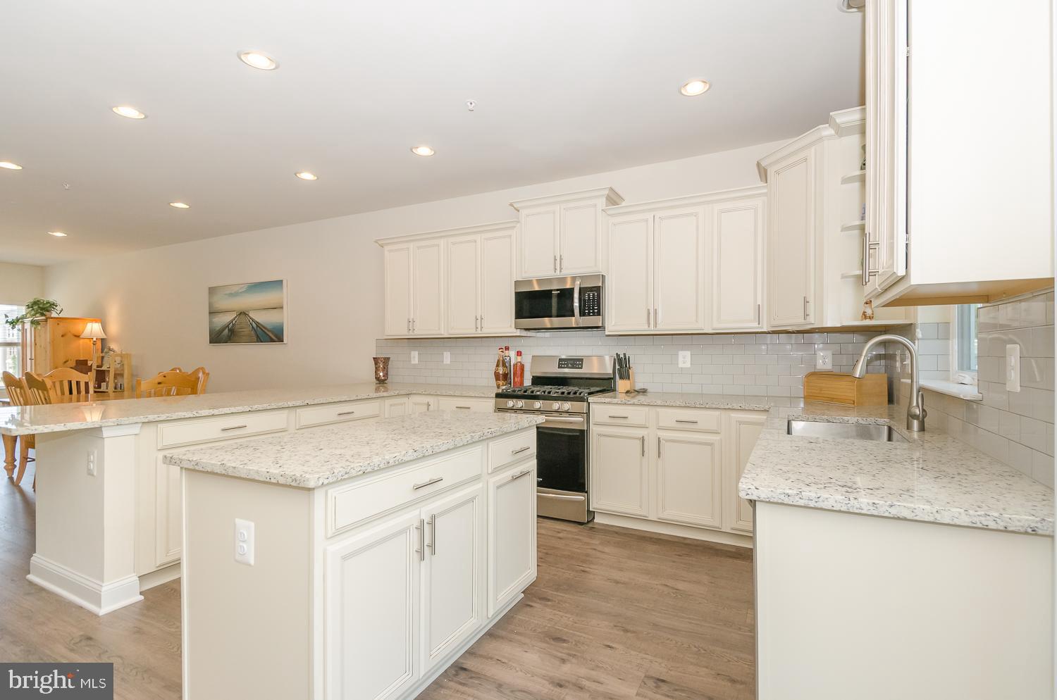 TANYARD COVE NORTH - Residential