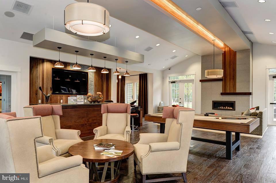 TANYARD COVE NORTH - Residential