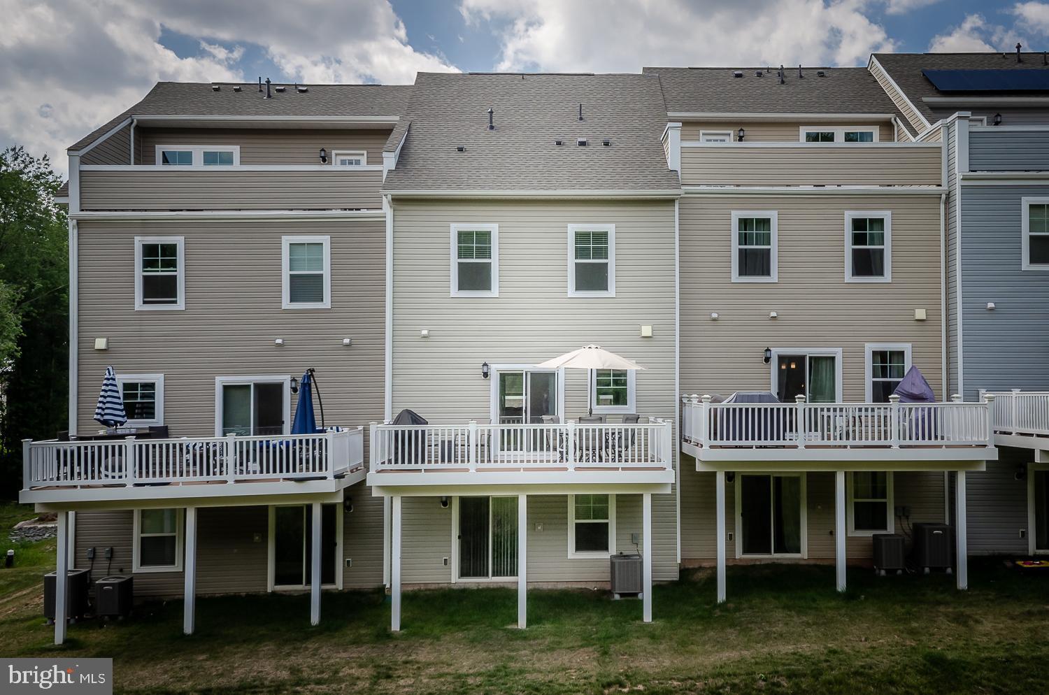 TANYARD COVE NORTH - Residential