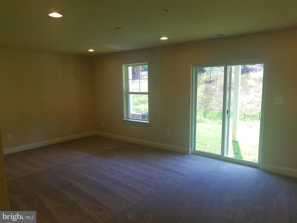 TANYARD COVE NORTH - Residential