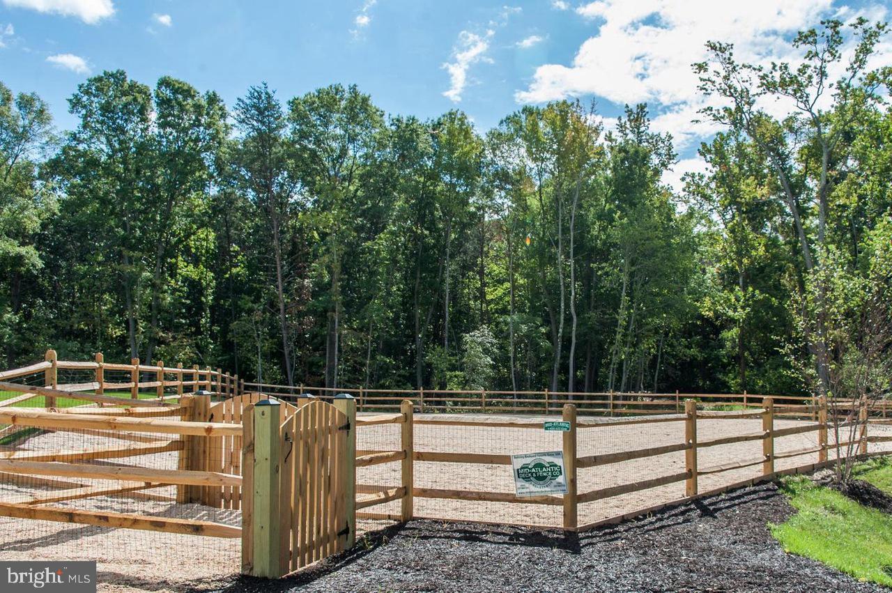 TANYARD COVE NORTH - Residential