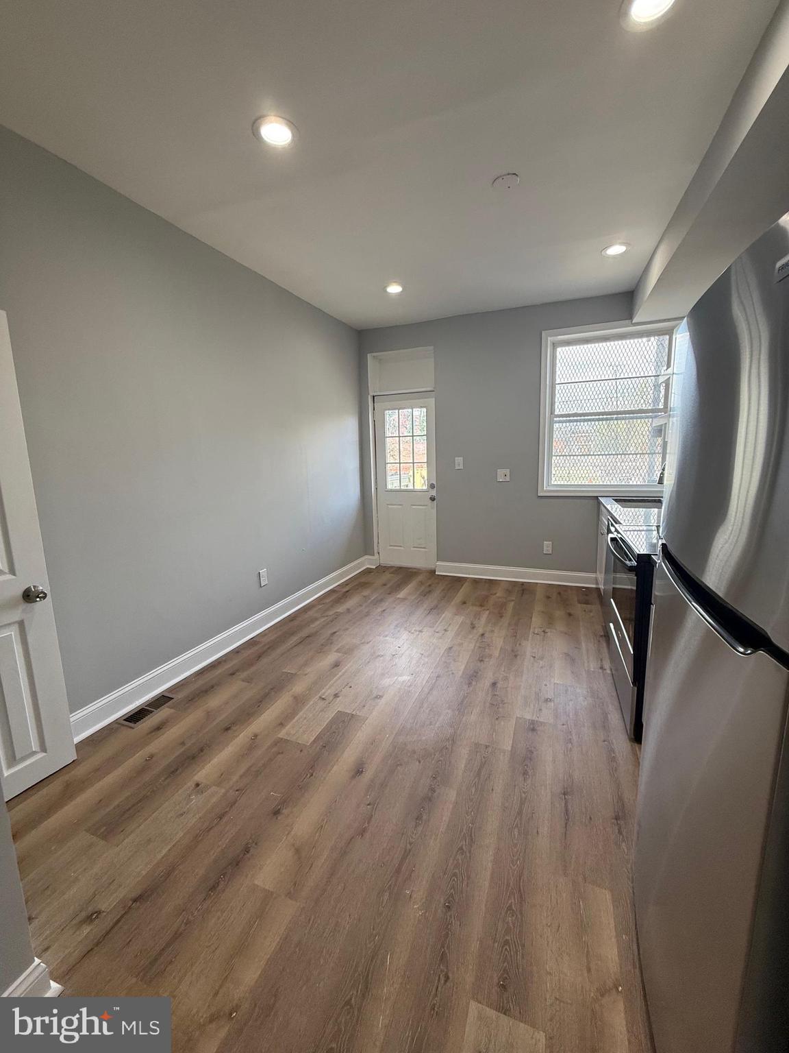 BIDDLE STREET - Residential Lease