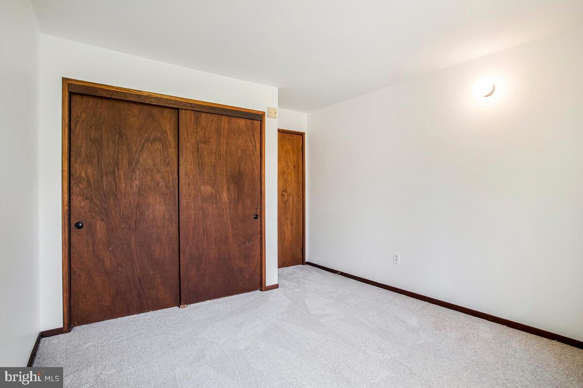 VILLAGE OF LONG REACH - Residential