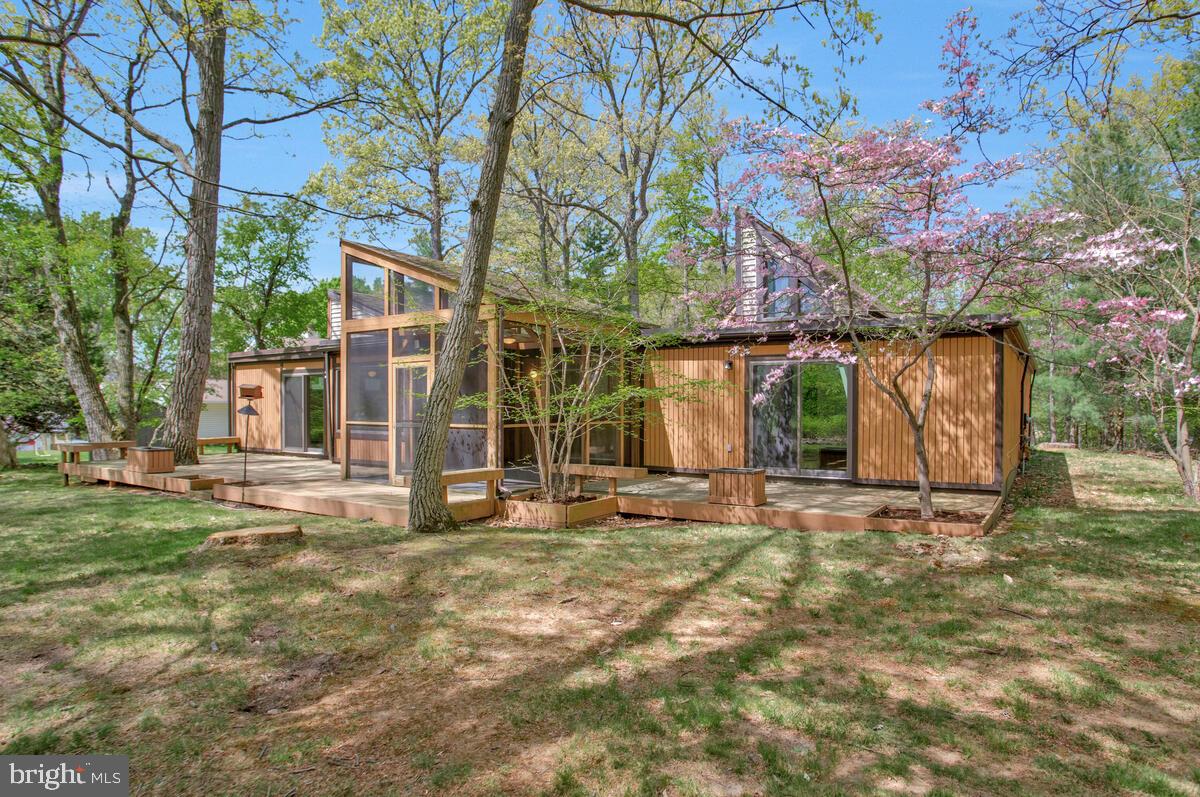 VILLAGE OF LONG REACH - Residential