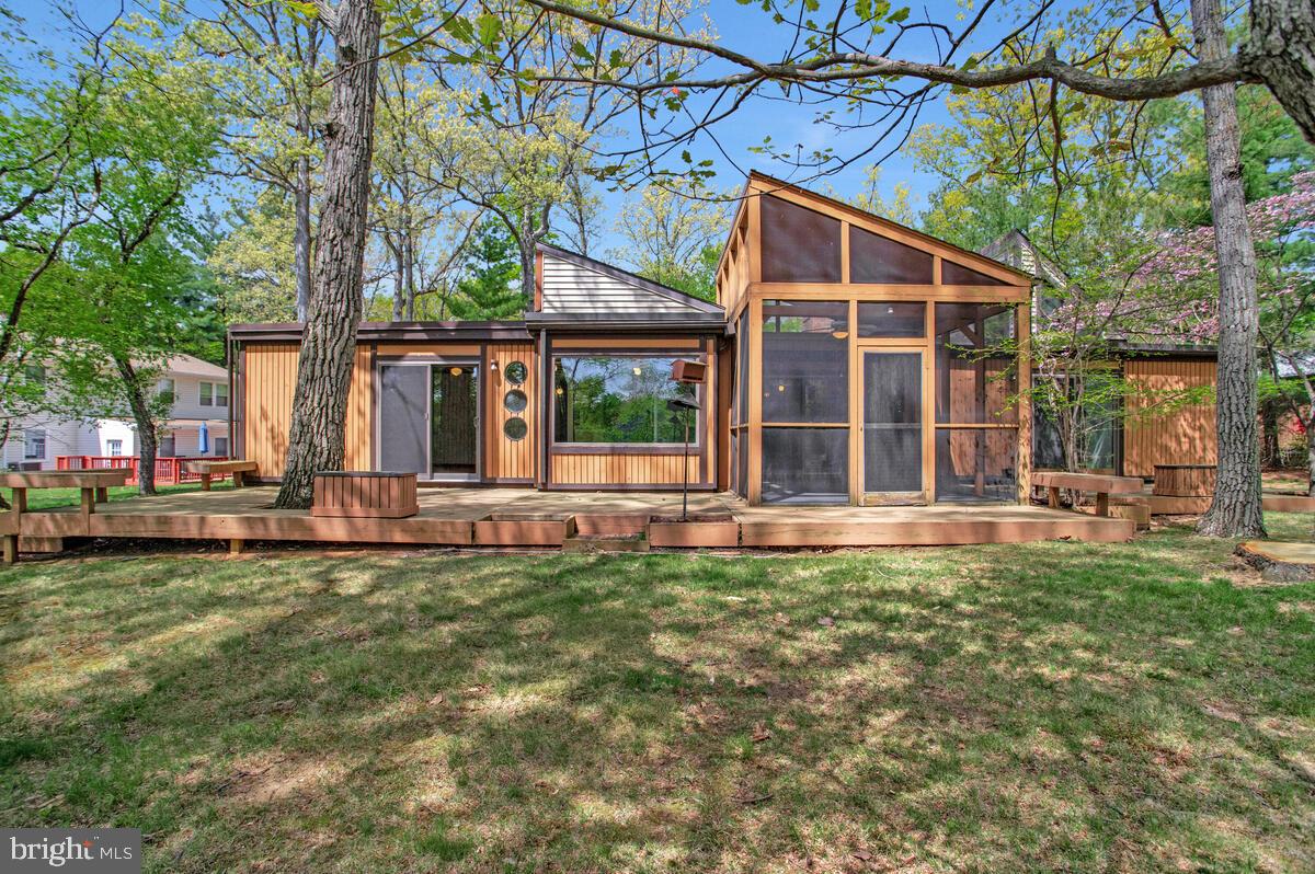 VILLAGE OF LONG REACH - Residential